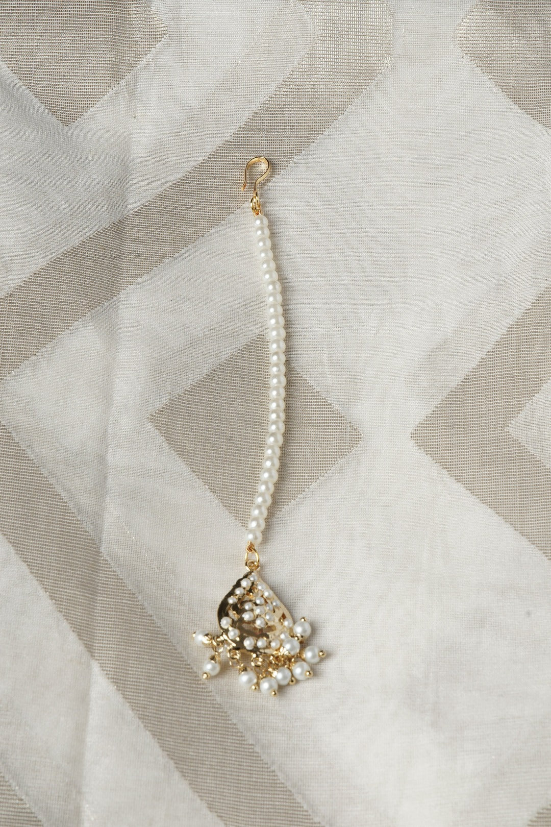 Inaya Gold Plated Jadau Maangtikka - QUEENS JEWELS