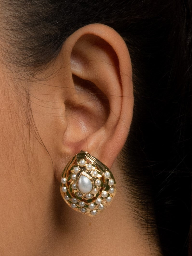 Pearl White Meera Jadau Studs Earrings - QUEENS JEWELS