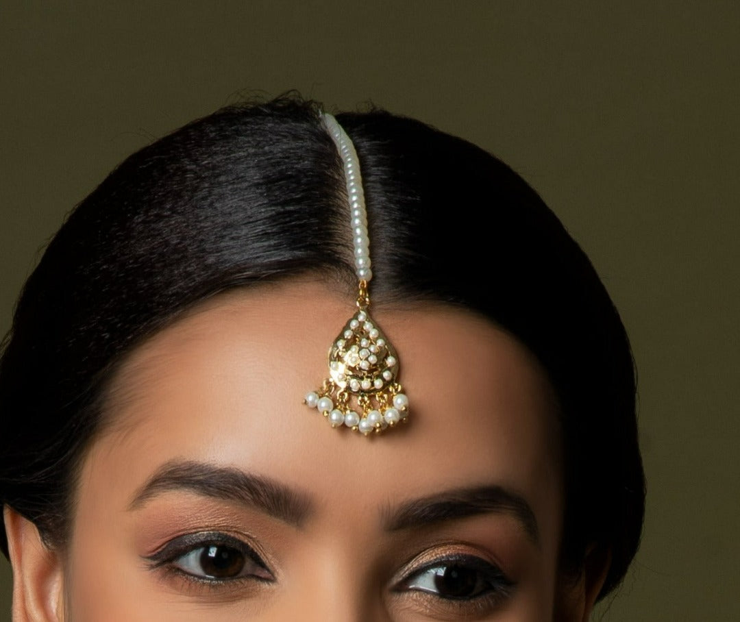 Inaya Gold Plated Jadau Maangtikka - QUEENS JEWELS
