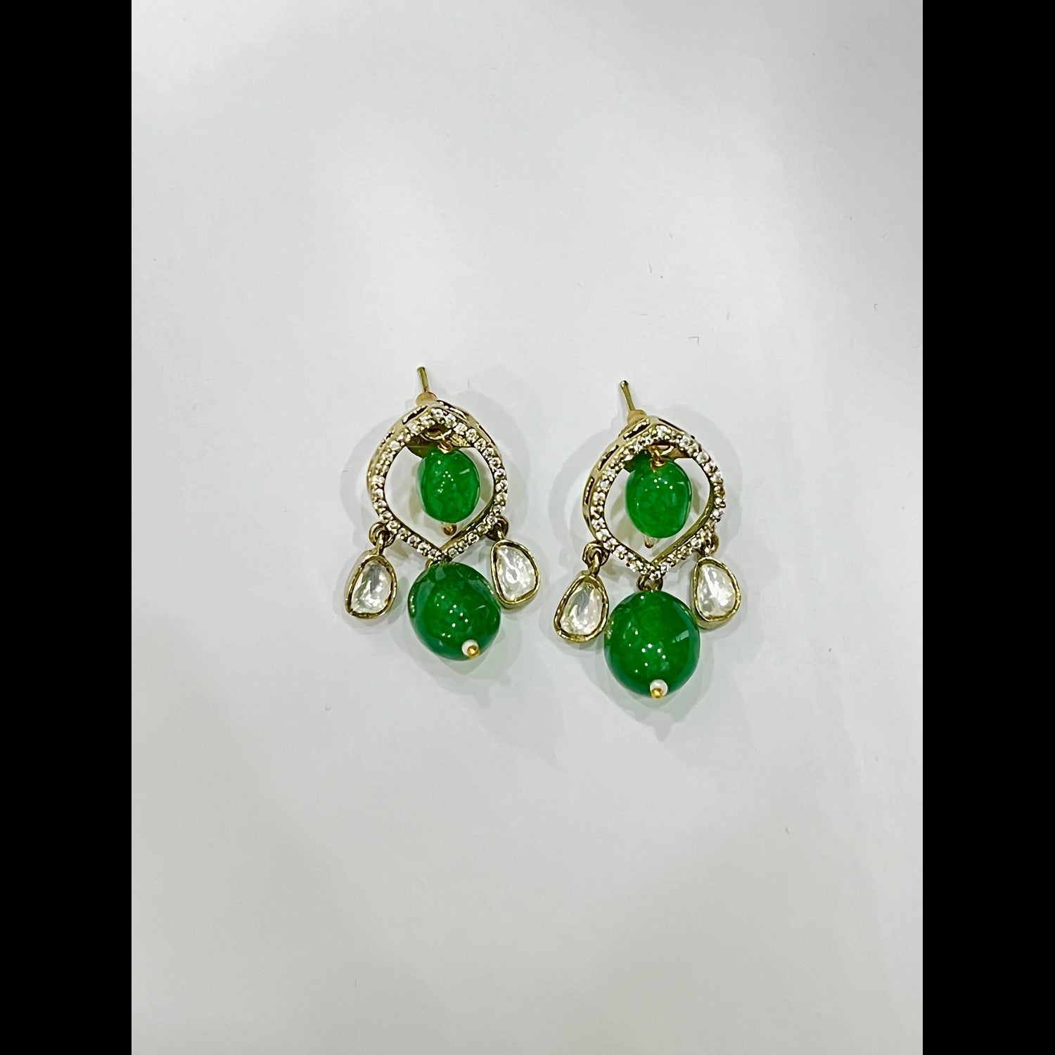 Alia Polki Kundan Victorian Pendant Necklace & Earrings Set - Green - QUEENS JEWELS