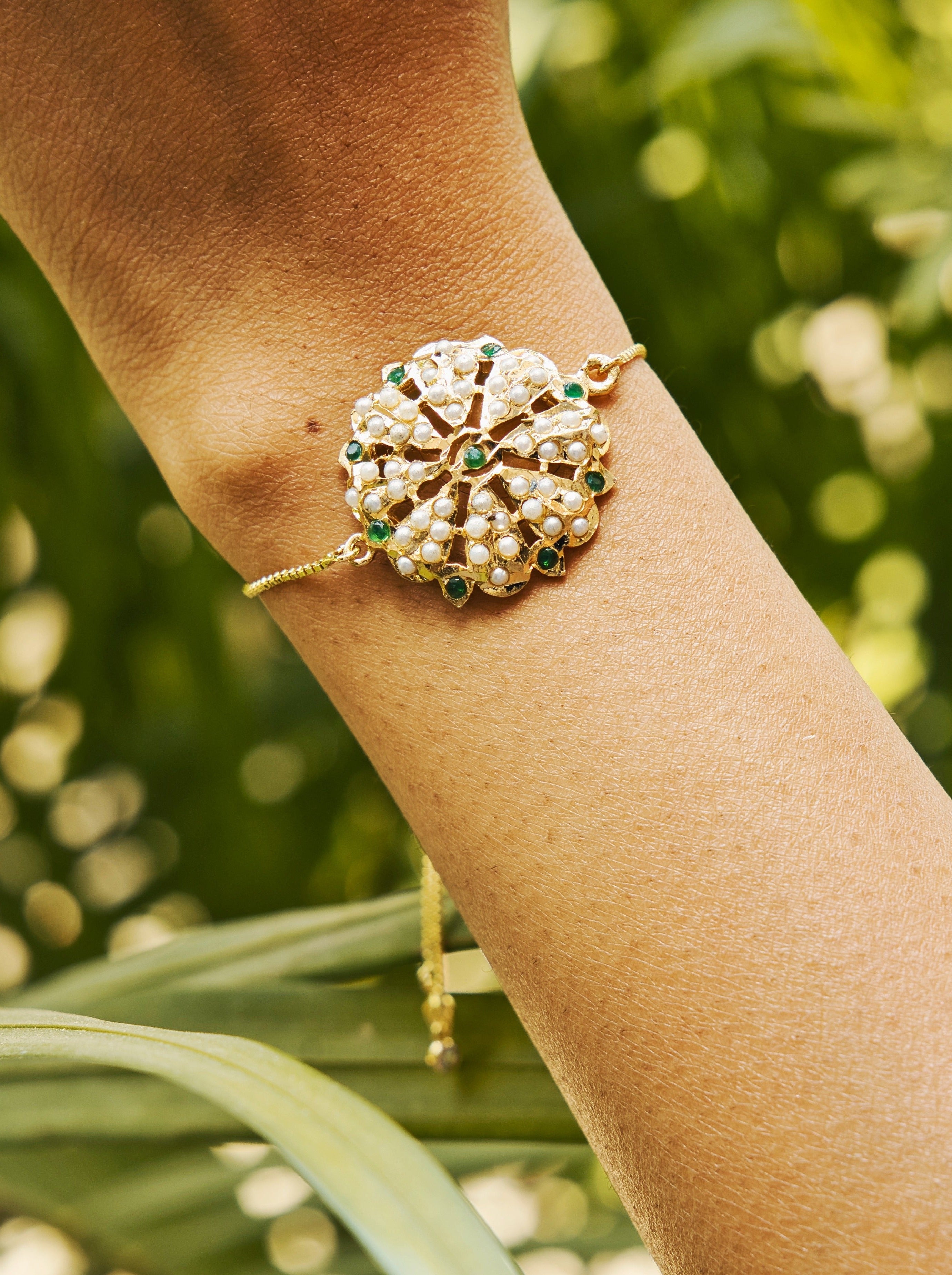 Green Jadau Bracelet/Rakhi - QUEENS JEWELS