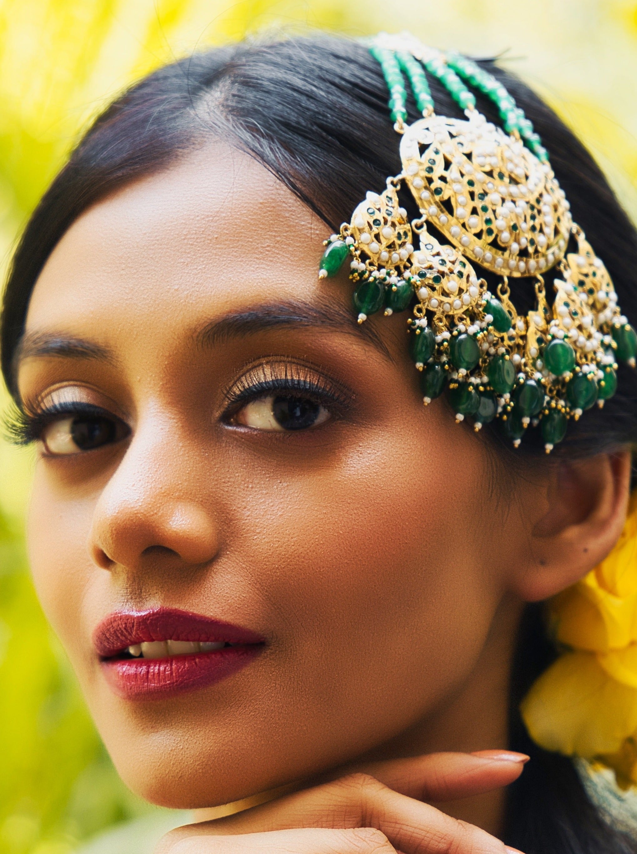 Emerald Toned Jadau Multi-Level Pasa - QUEENS JEWELS