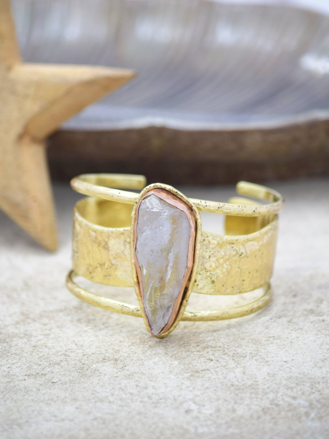 Divine Rough Crystal Semi Precious Stone Bracelet - QUEENS JEWELS