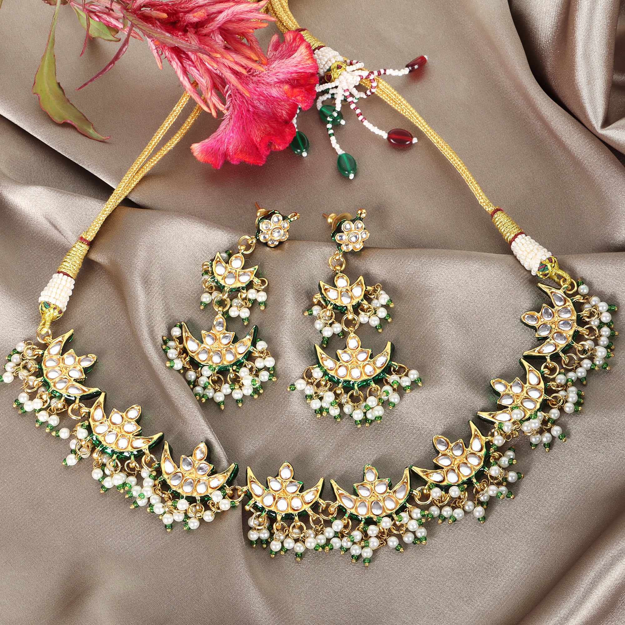 Ariana Kundan Choker Set with Earrings - QUEENS JEWELS