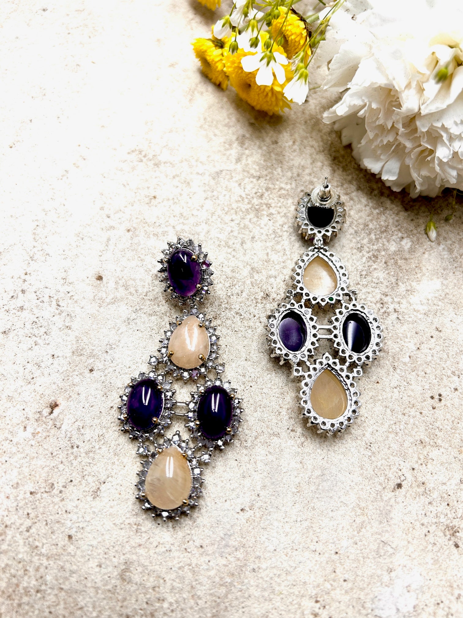 Four-Point Colored Stone Earrings - QUEENS JEWELS