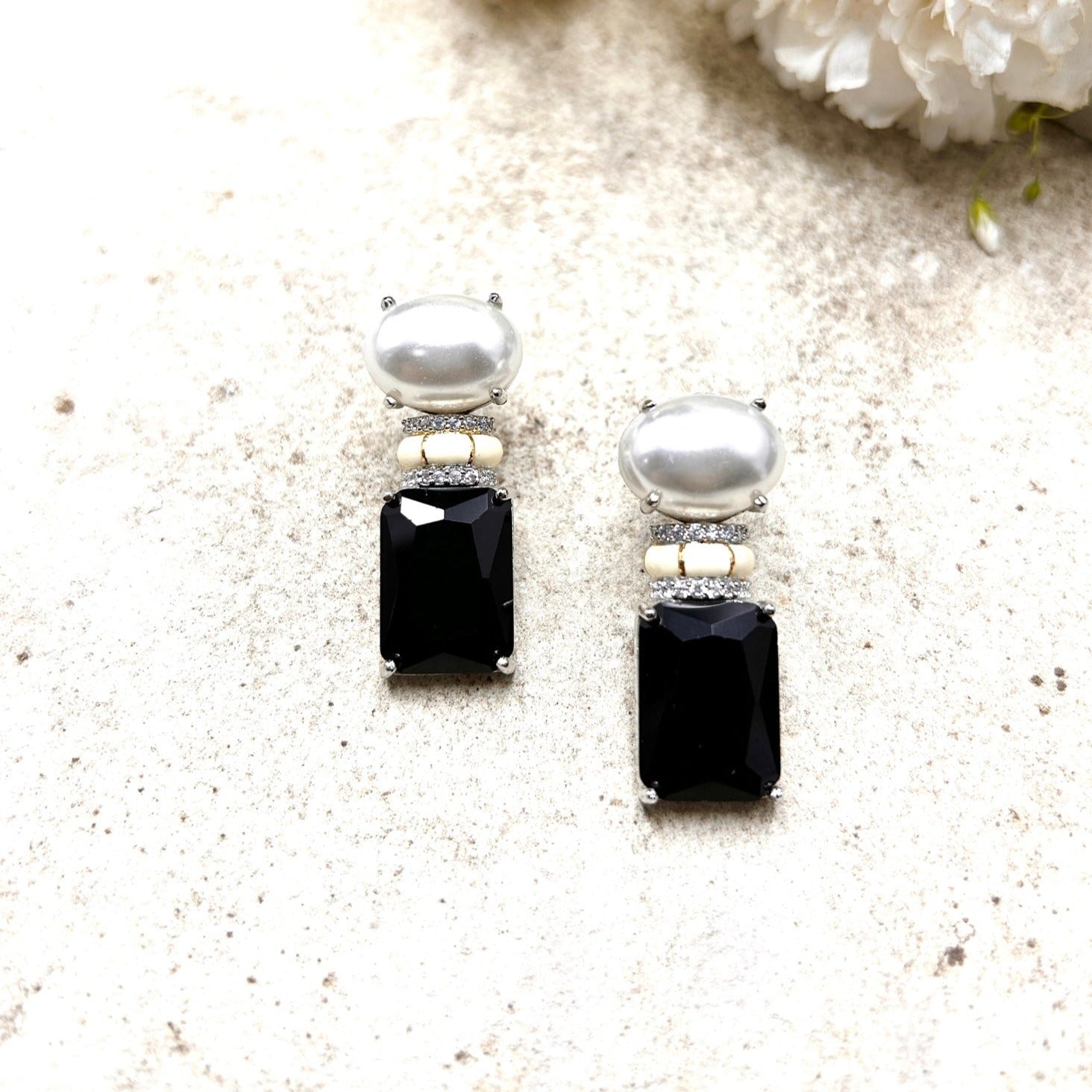 Midnight Stone Pearl Studs - QUEENS JEWELS