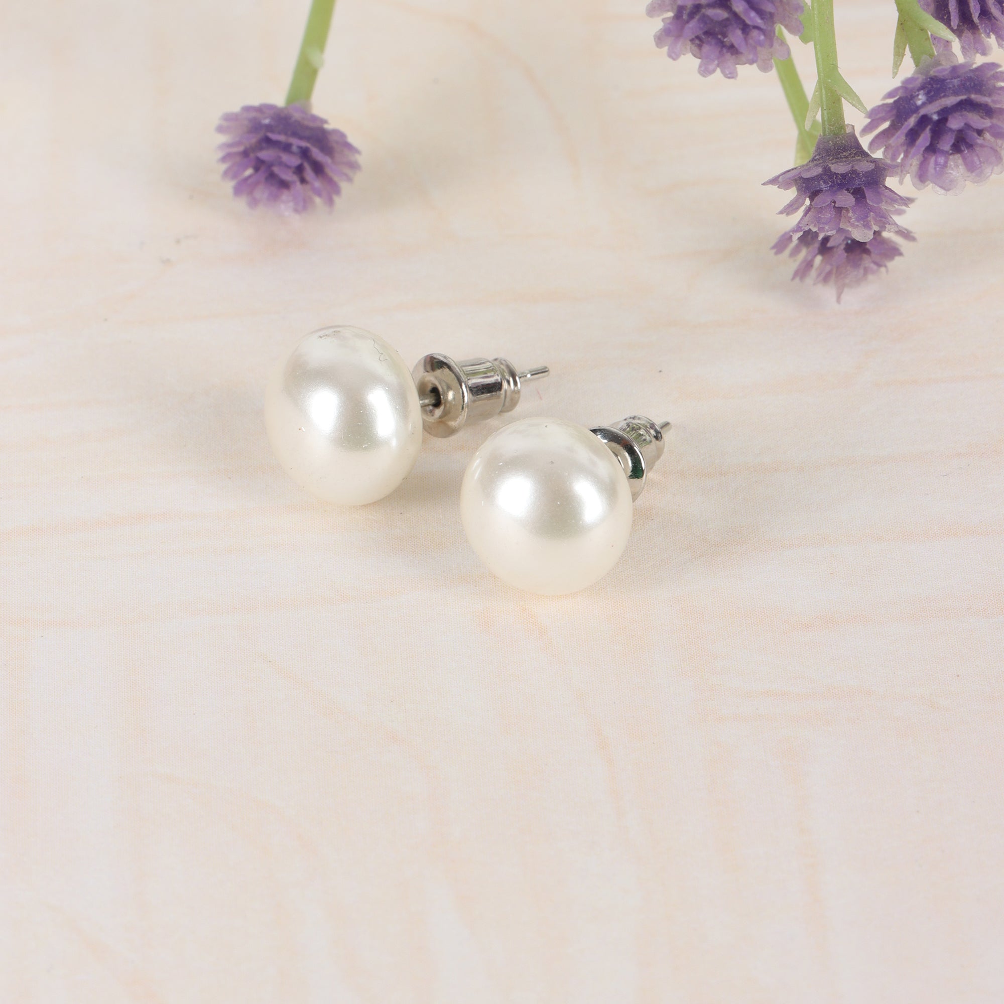 Pair of Elegant Cultured Pearl Stud Earrings -  White & Rose Gold - QUEENS JEWELS