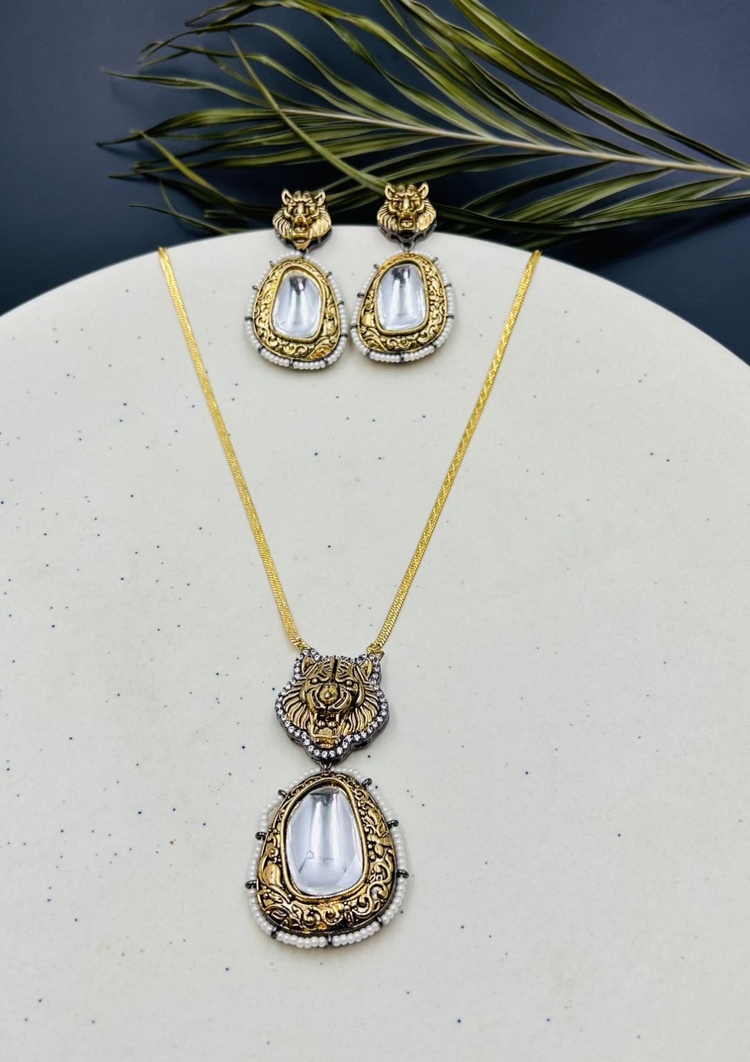 Lion Motif White Polki Kundan Necklace with Earrings - QUEENS JEWELS
