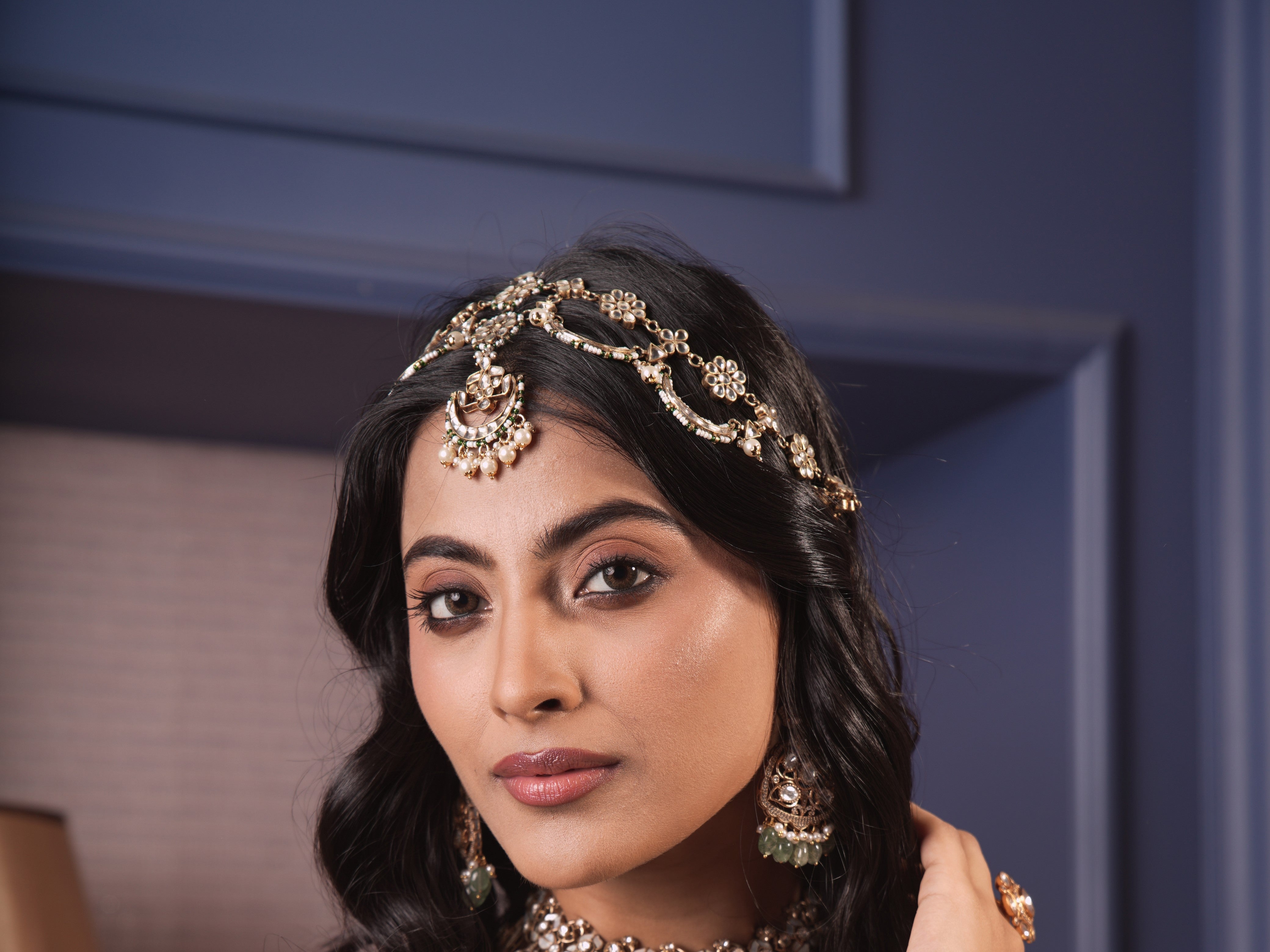 Alia Golden Kundan Matha Patti - Freesize - QUEENS JEWELS