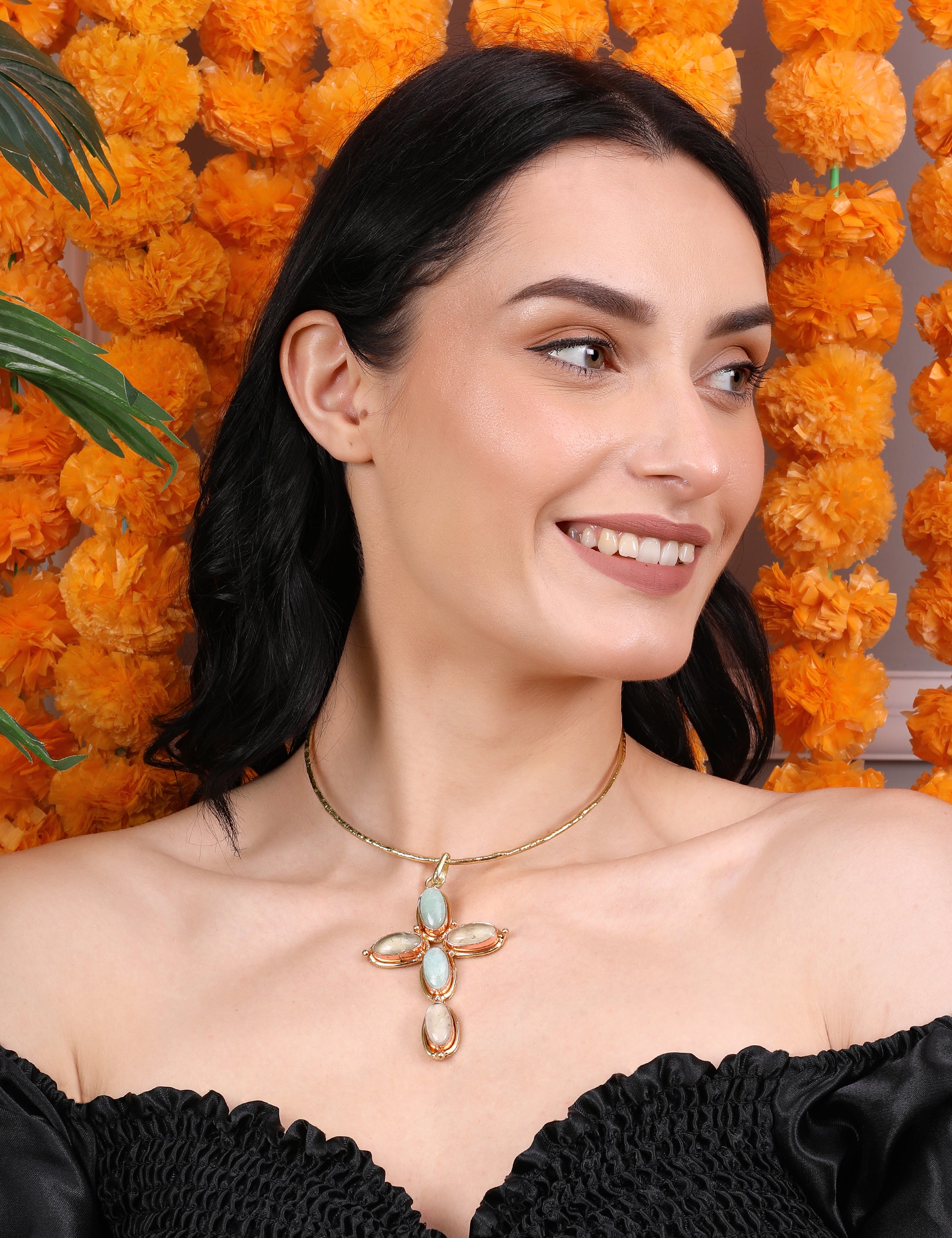 Helen Cross Pendant - QUEENS JEWELS