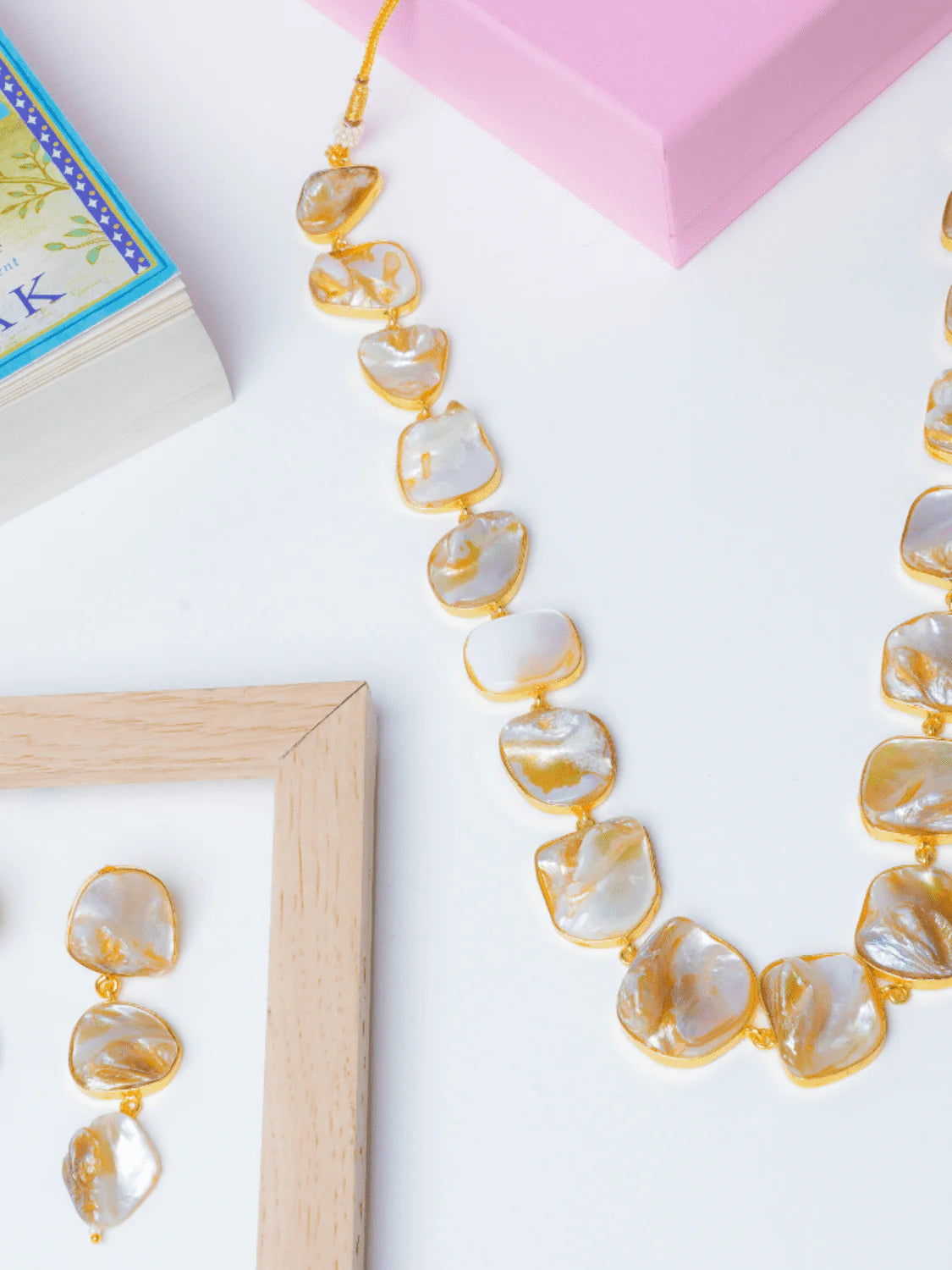 Hailey Baroque Pearl Necklace Set with Earrings - QUEENS JEWELS