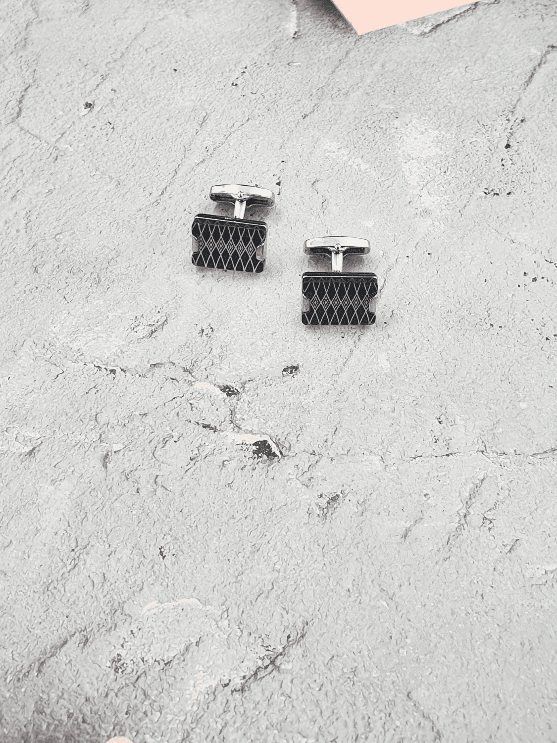 Razor Black Cufflinks - QUEENS JEWELS