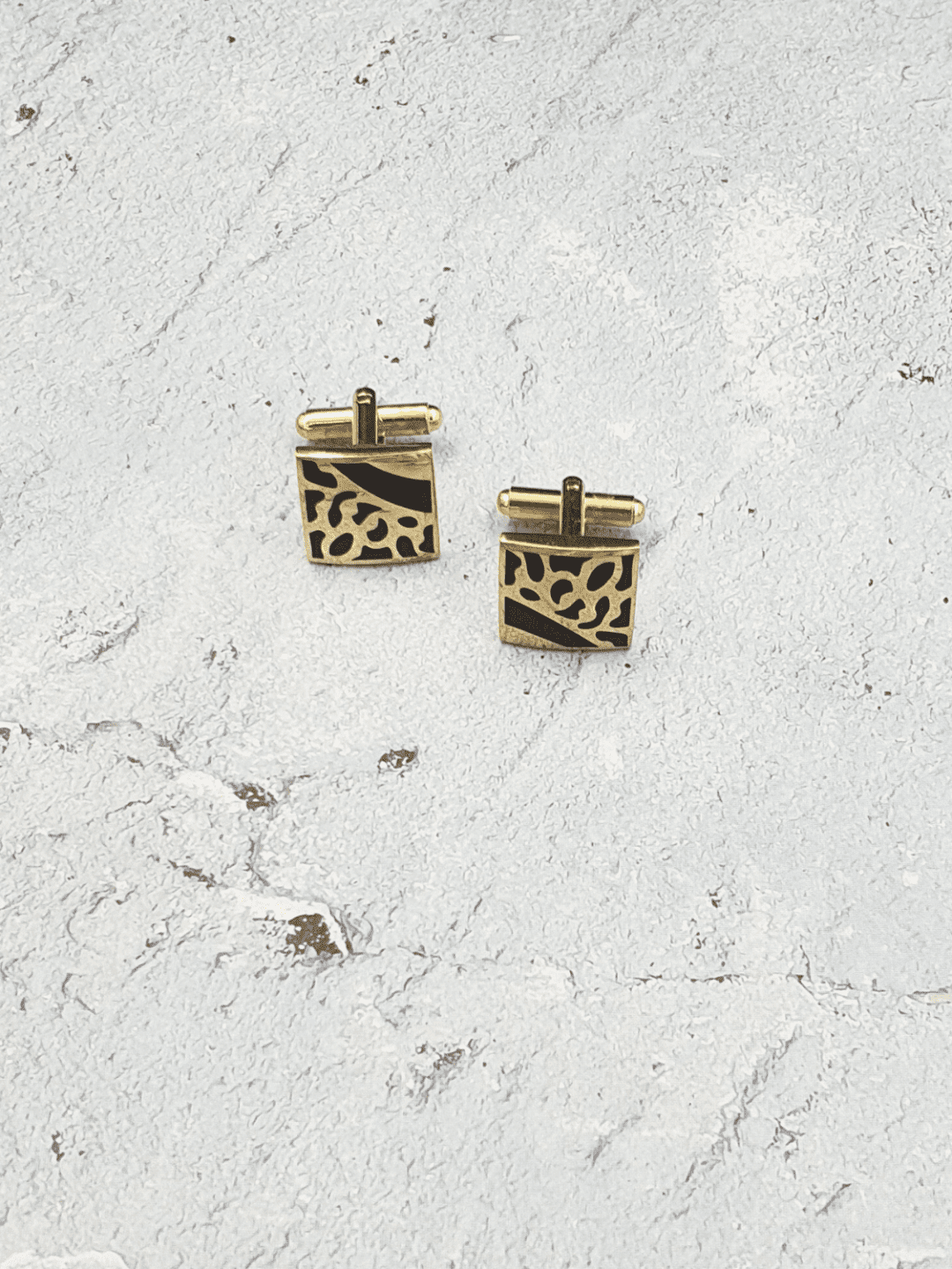 Classic Black & Gold Cufflinks - QUEENS JEWELS