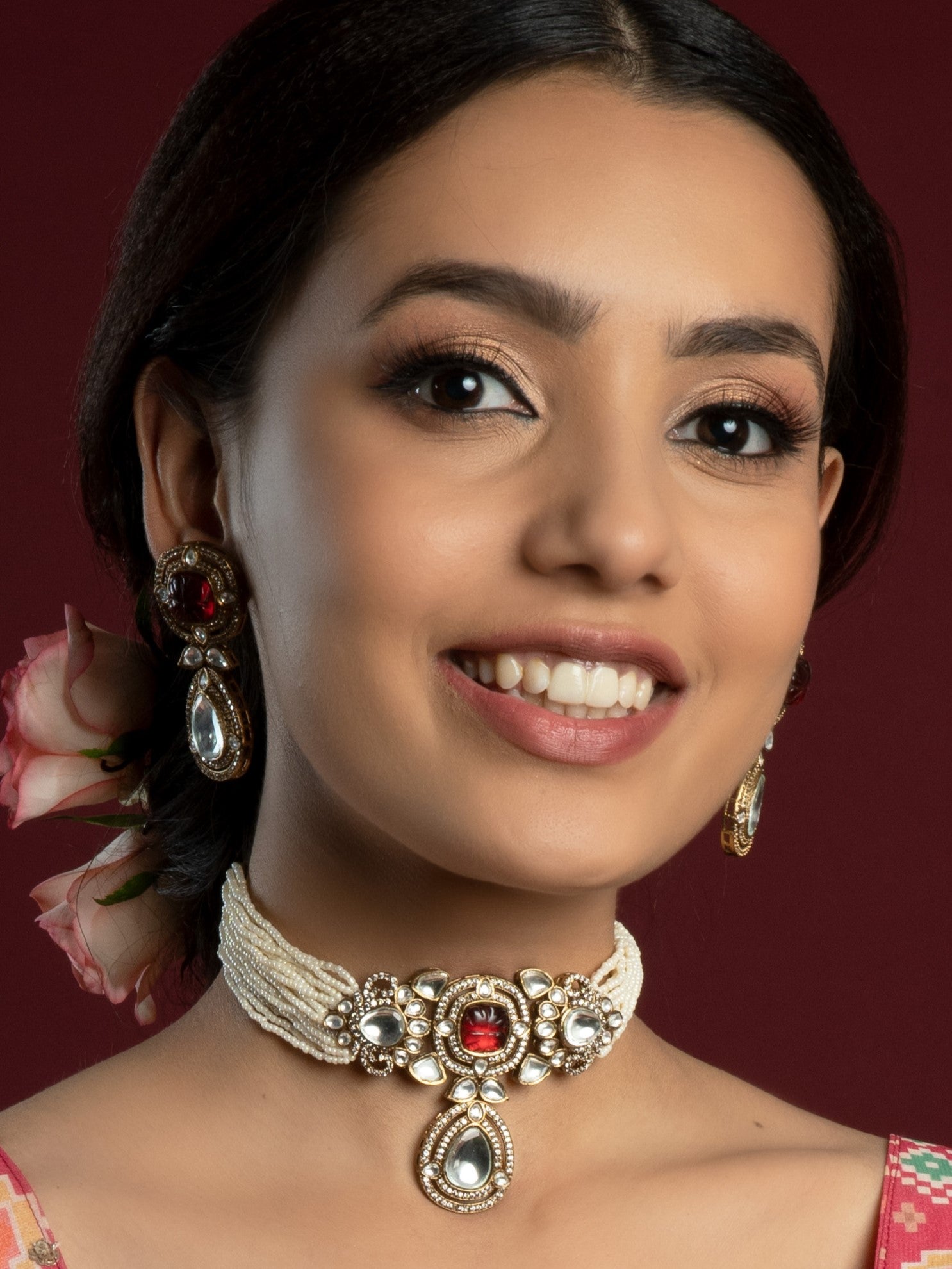 Zeenat Kundan Choker With Earrings - QUEENS JEWELS