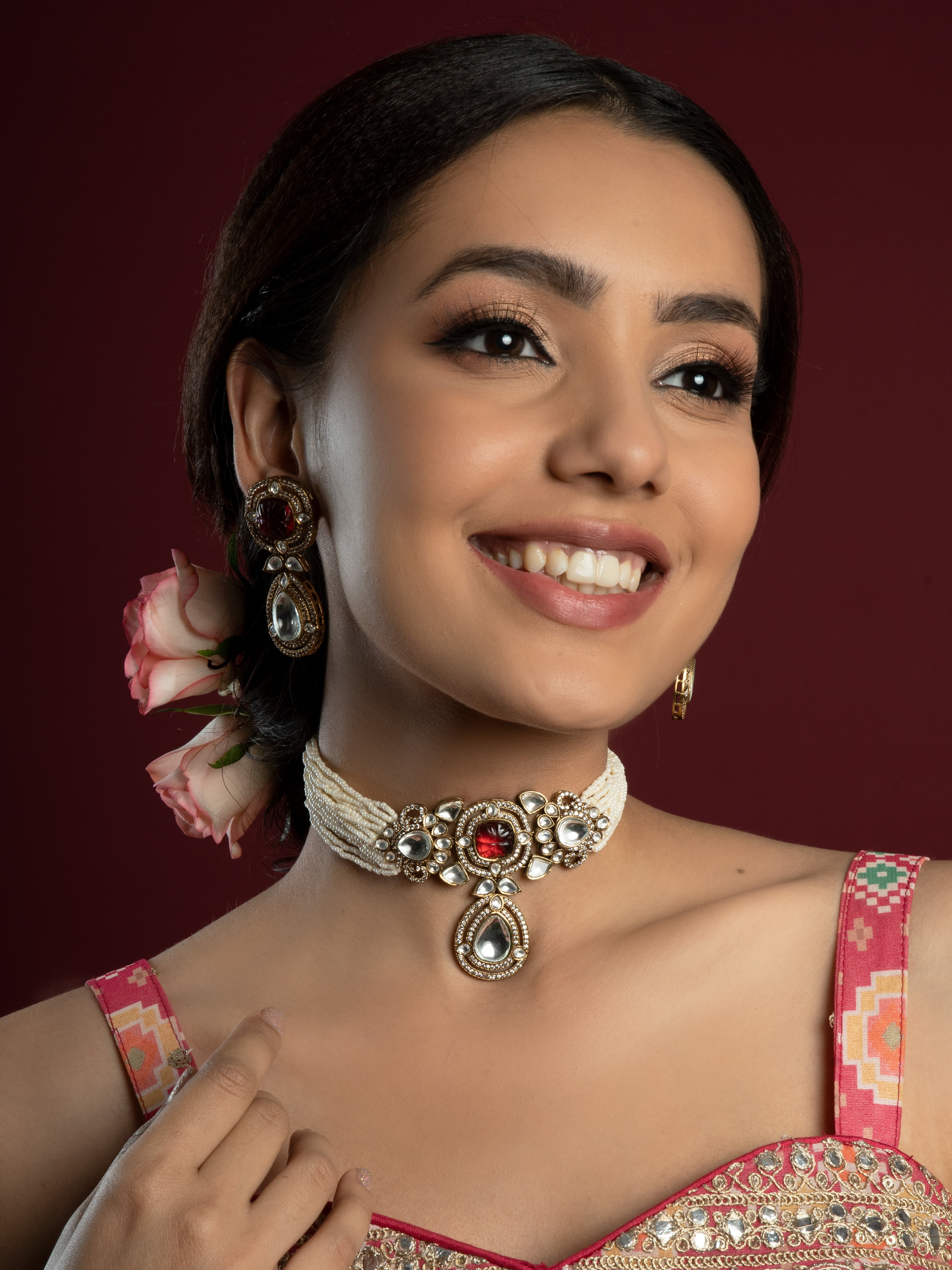 Zeenat Kundan Choker With Earrings - QUEENS JEWELS