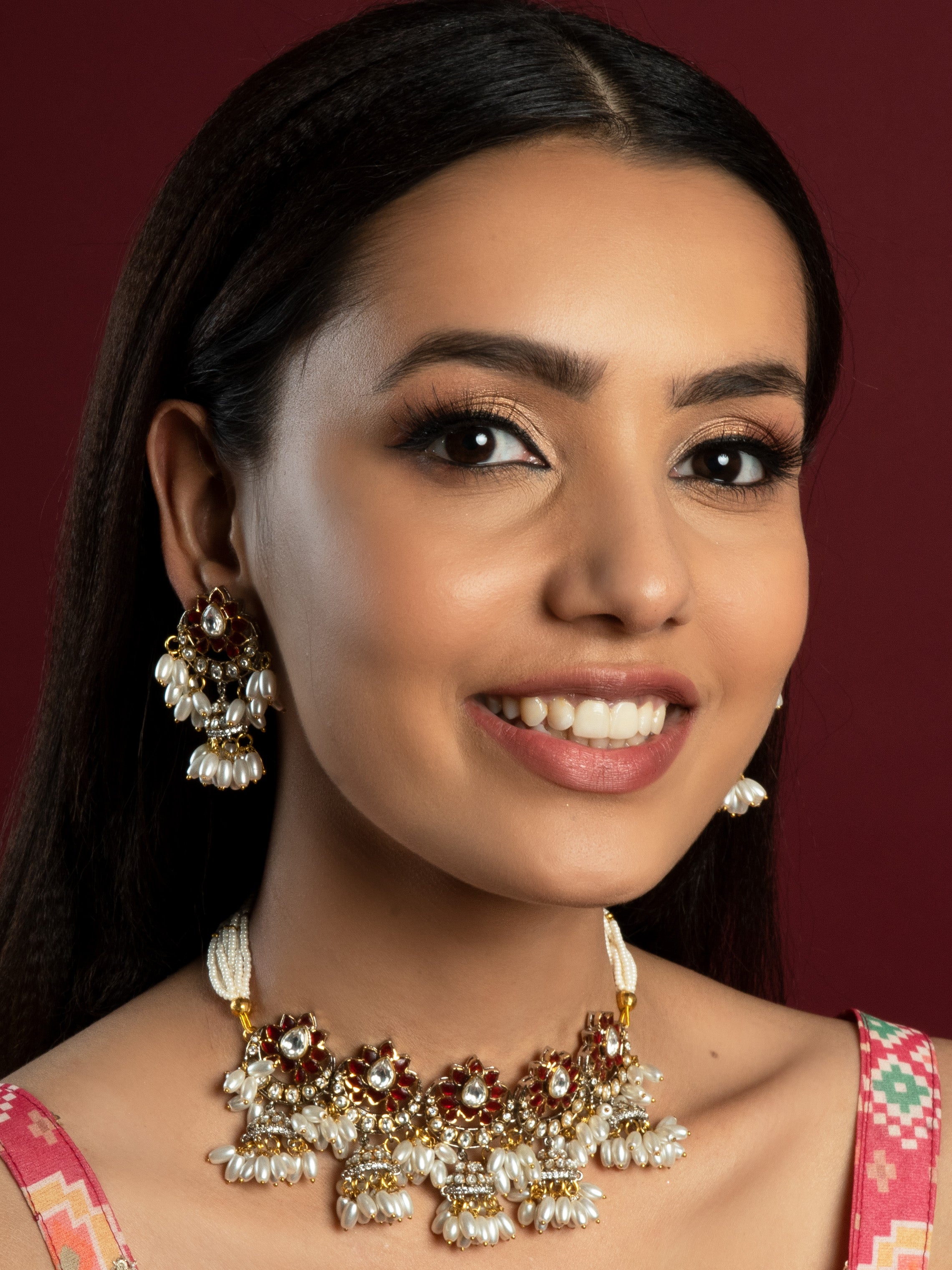 Traditional Kundan & Pearl Necklace Set - QUEENS JEWELS
