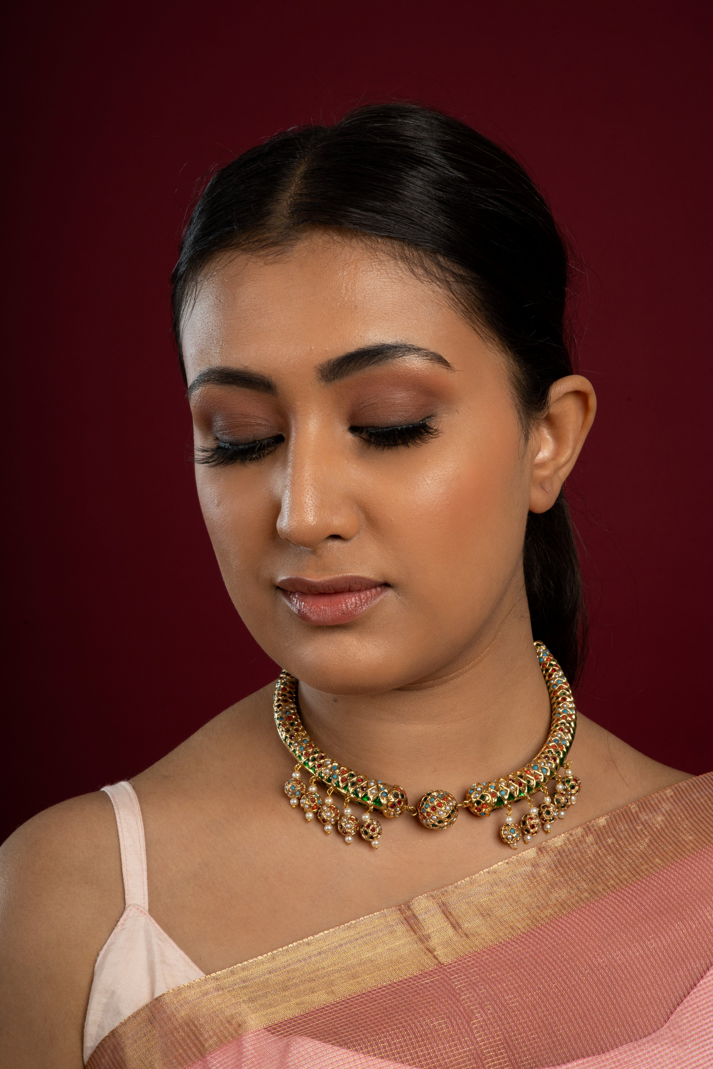 Vibrant Jadau Sonamoti Hasli Choker Necklace - QUEENS JEWELS