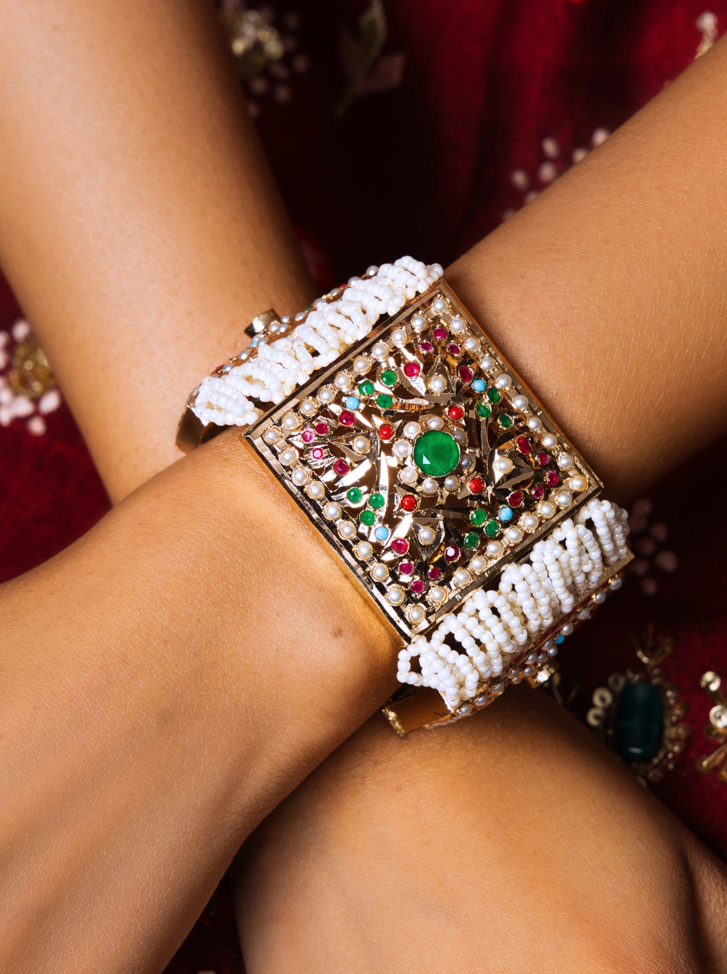 Regal Navratan Jadau Dasti - QUEENS JEWELS