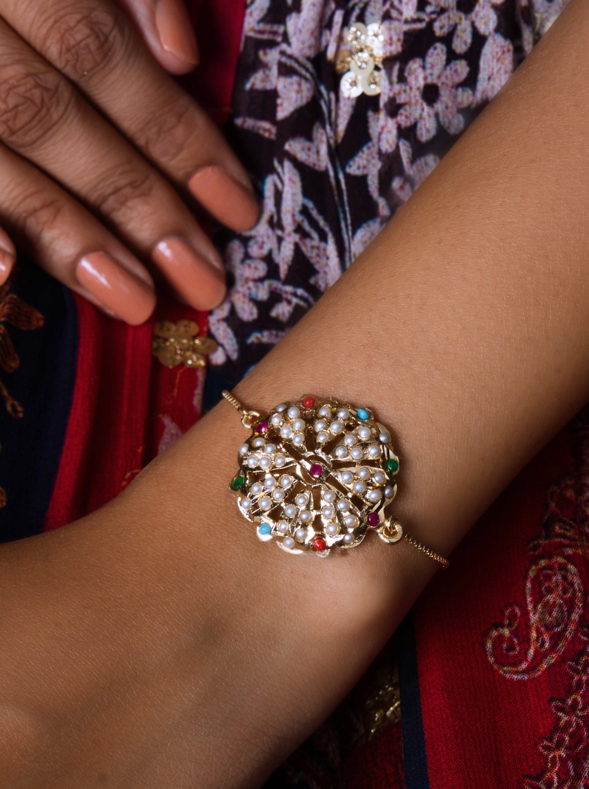 Exquisite Navratan Jadau Bracelet/Rakhi - QUEENS JEWELS