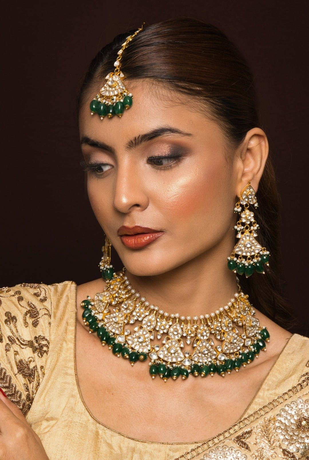 Aleena Green Kundan Necklace Set With Earrings And Mangtikka - QUEENS JEWELS