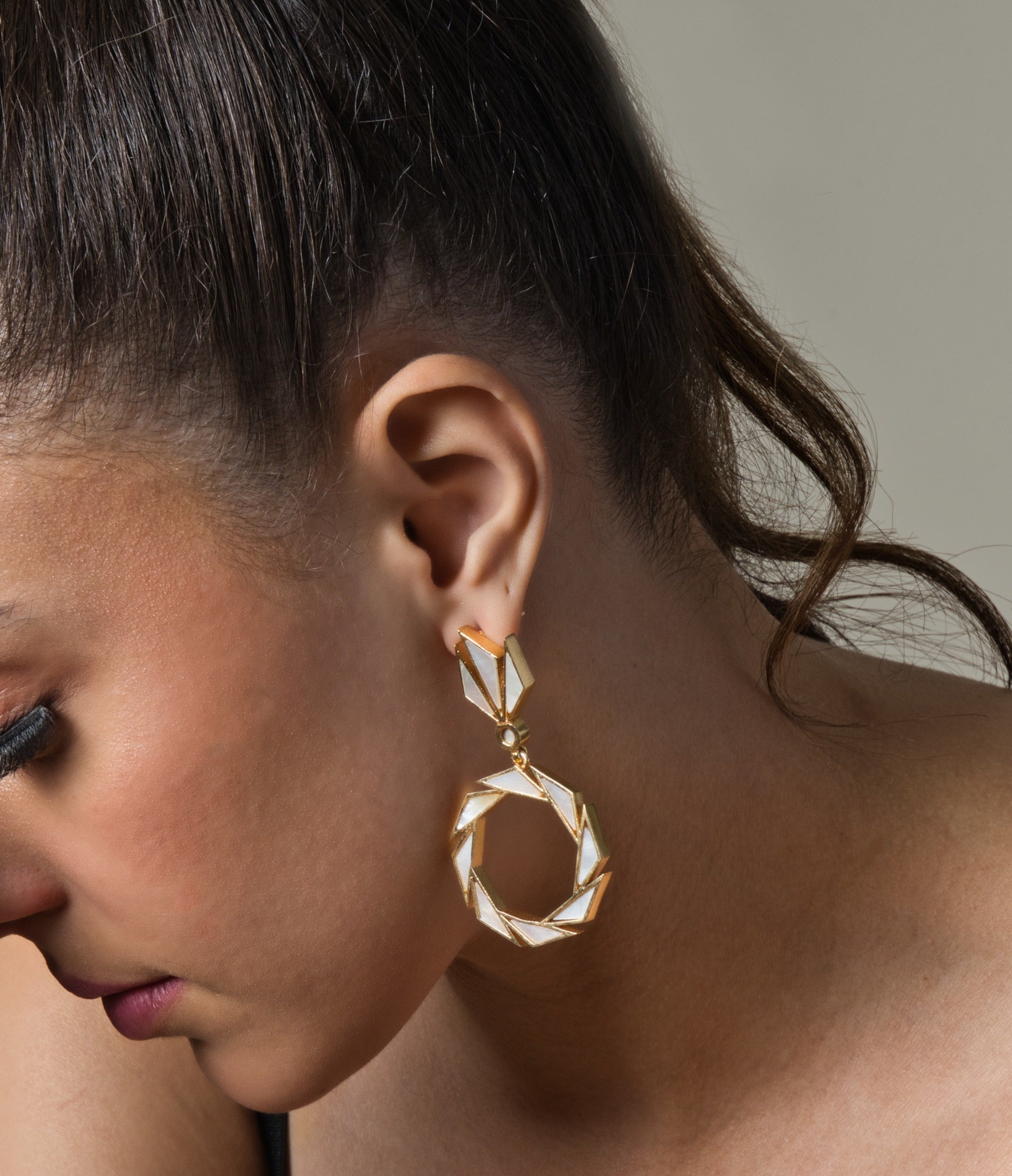 Shell Pearl Dangler Earrings - QUEENS JEWELS