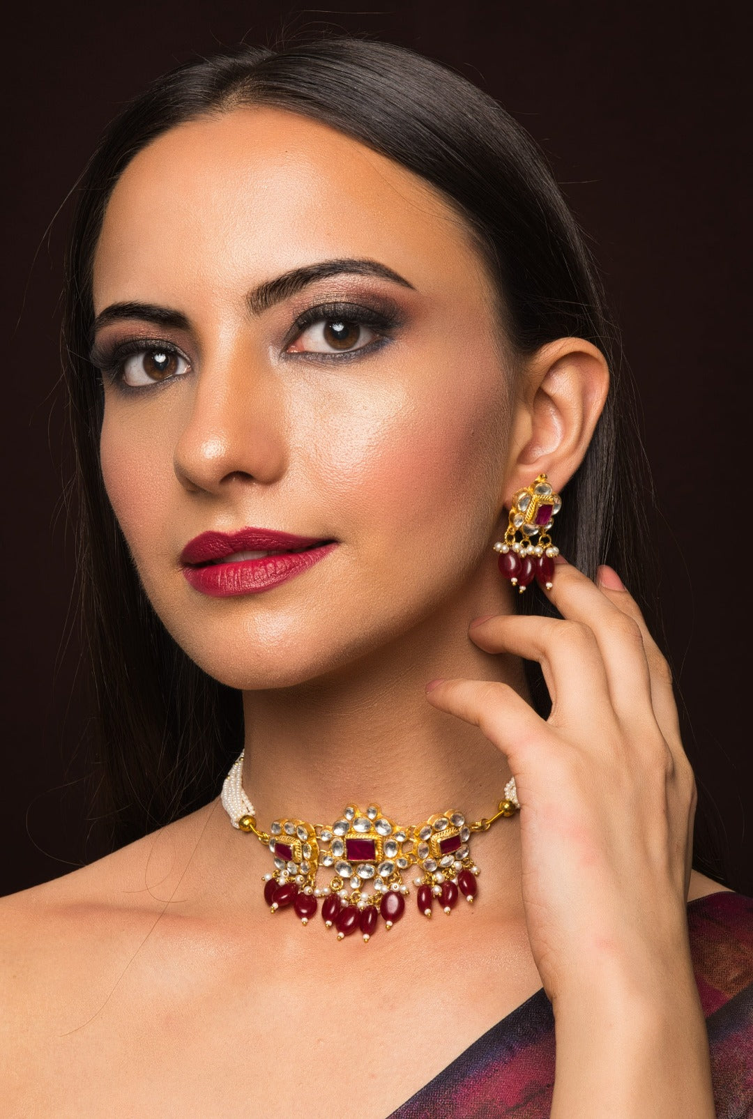 Bridesmaid's Kundan Choker Set With Red Stones And White Beads - QUEENS JEWELS