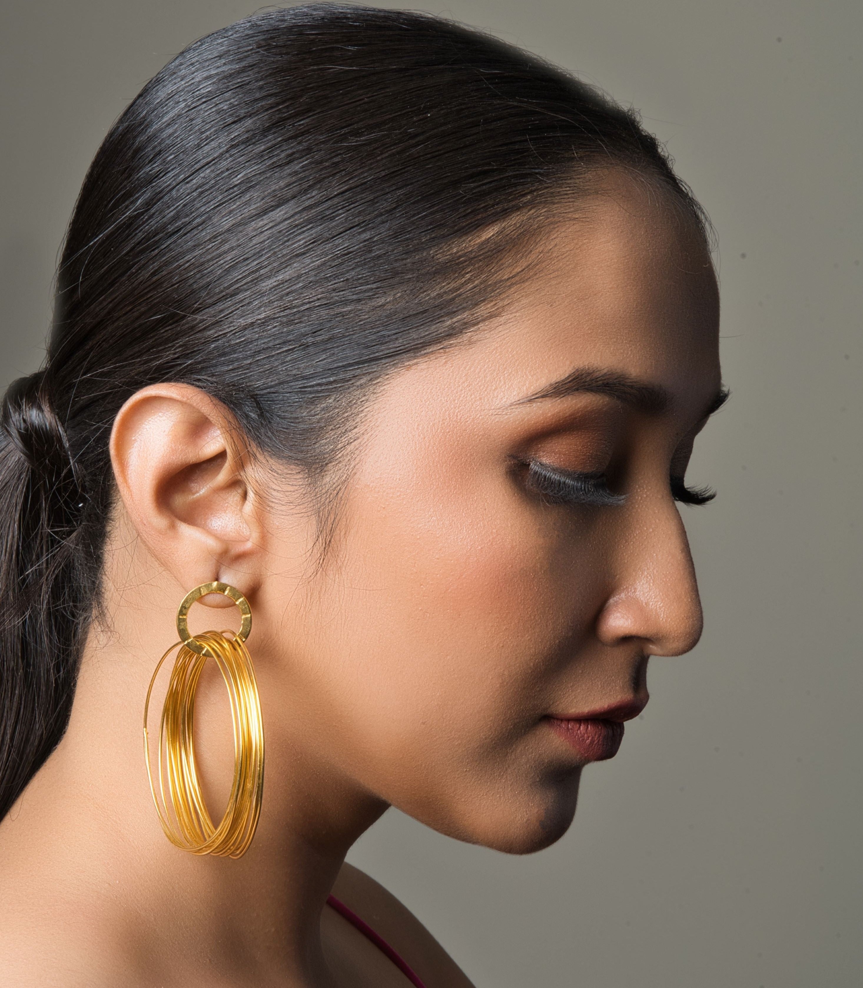 Bold Circular Hoop Earrings - QUEENS JEWELS