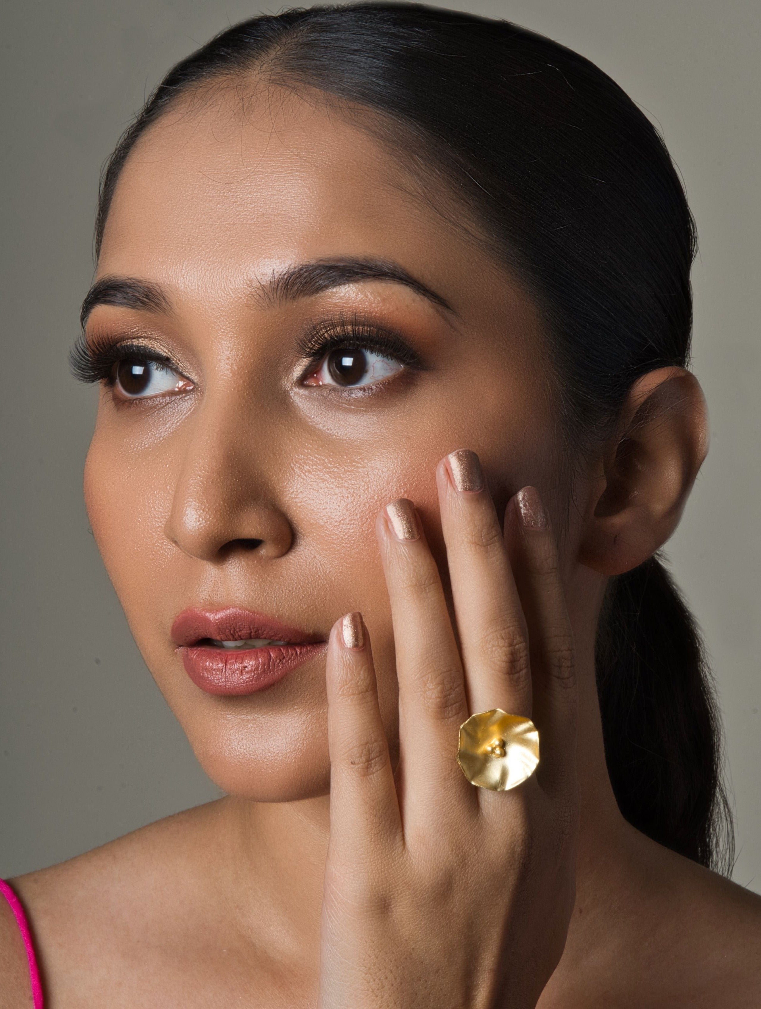 Flower Ring - Adjustable - QUEENS JEWELS