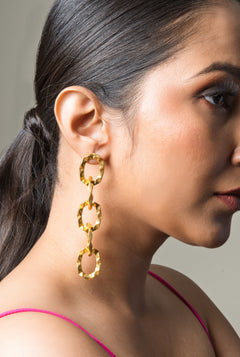 Chic Chain Link Earrings - QUEENS JEWELS