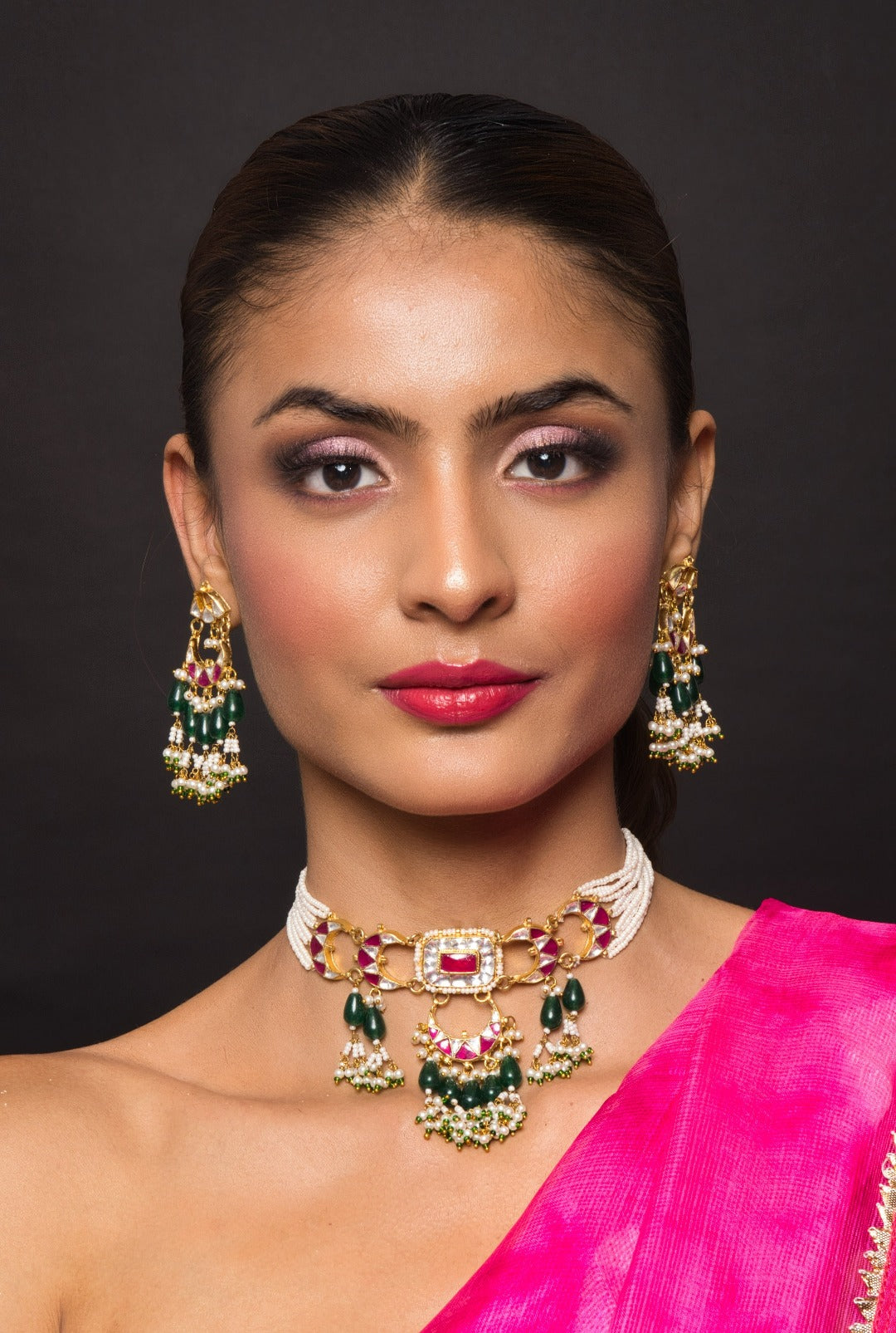 Zareen Kundan Pearl Choker Necklace Set With Earrings - QUEENS JEWELS