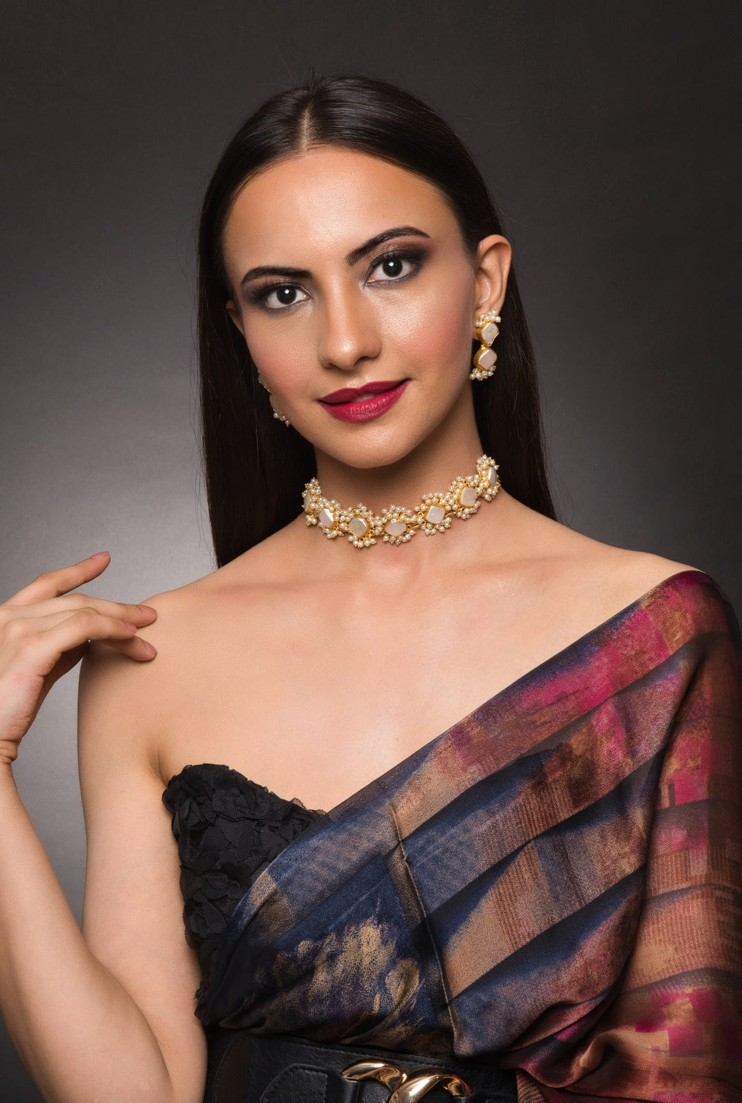 Zuri Pearl Choker Set With Earrings - QUEENS JEWELS