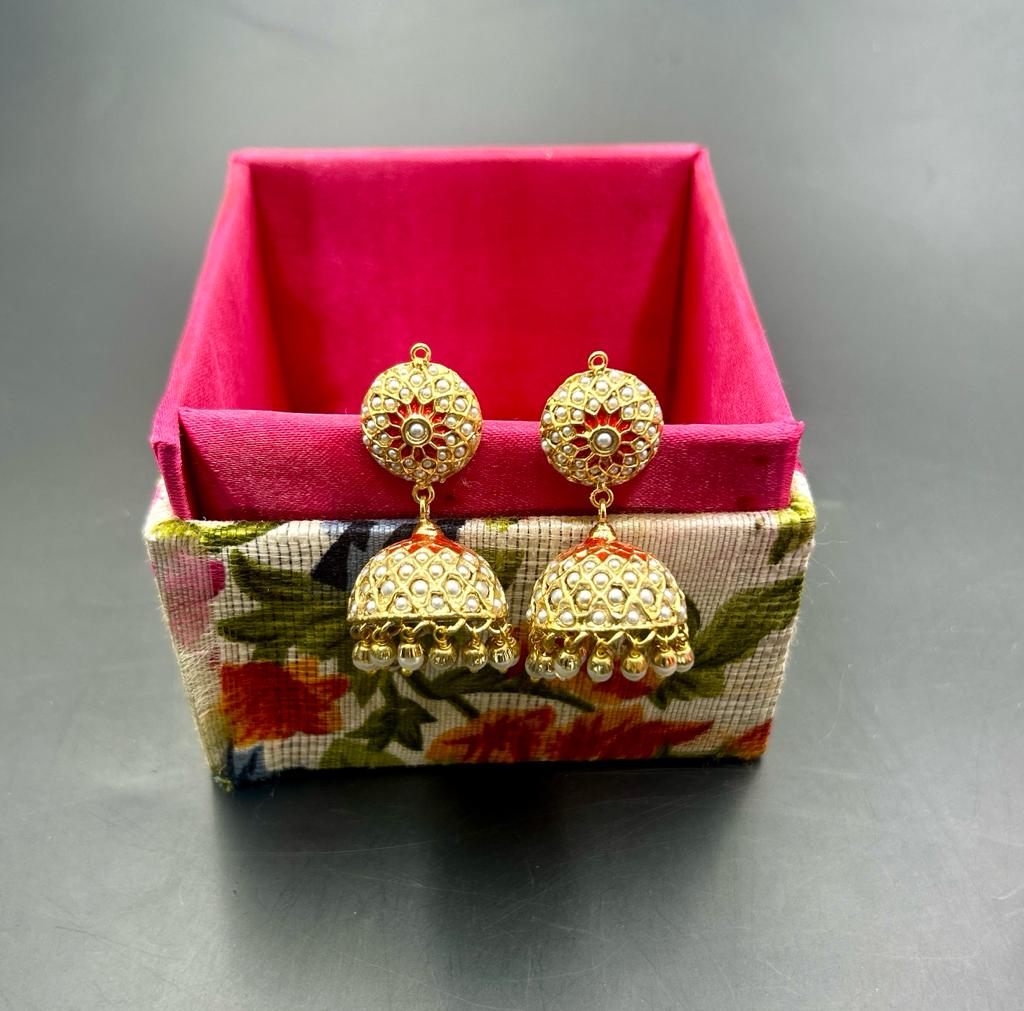 Jaya Sona Moti Jhumka White - QUEENS JEWELS