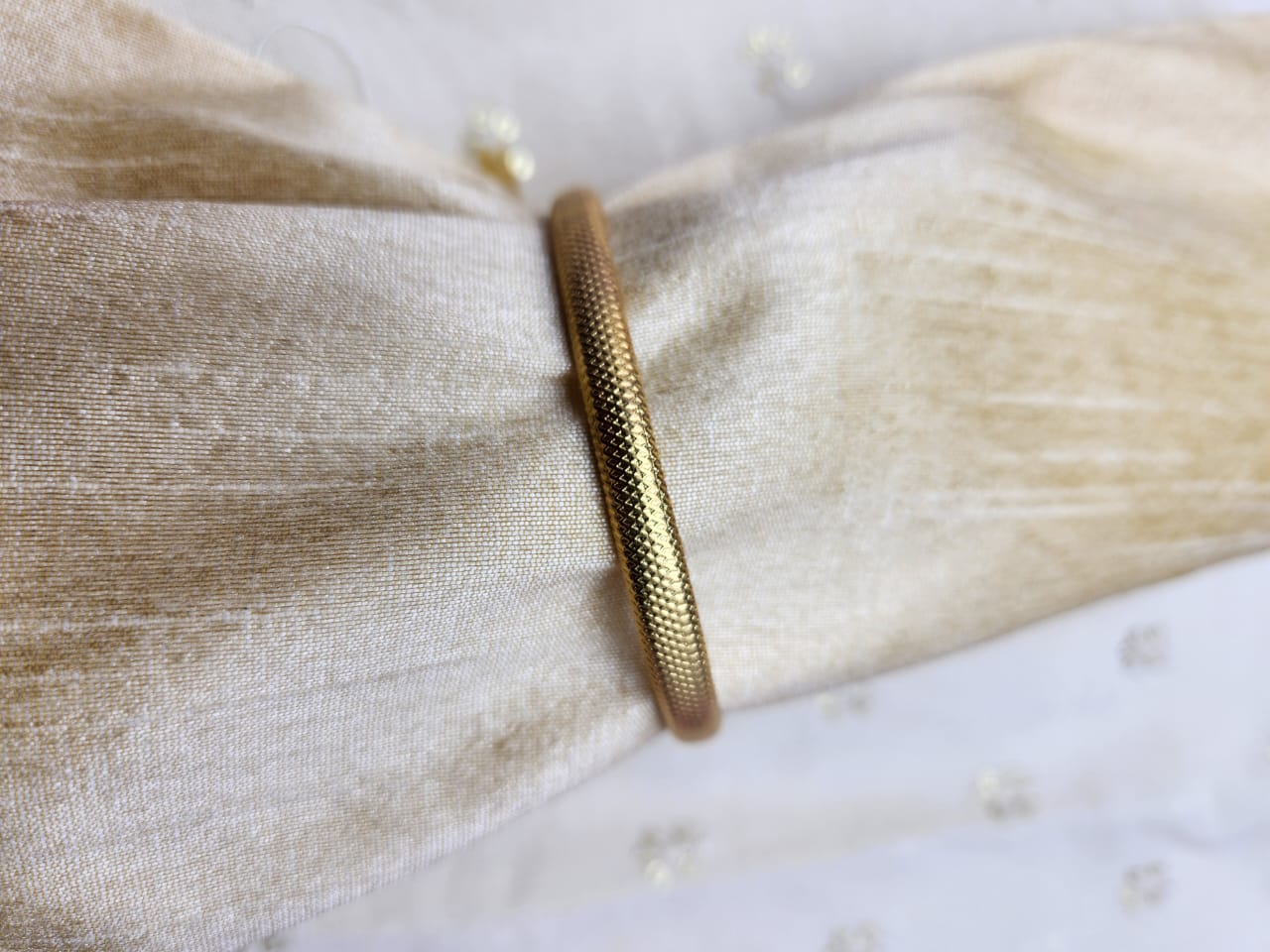Victorian Openable Bracelet - QUEENS JEWELS