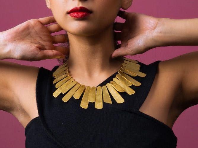 Gleaming Golden Petals Necklace - QUEENS JEWELS