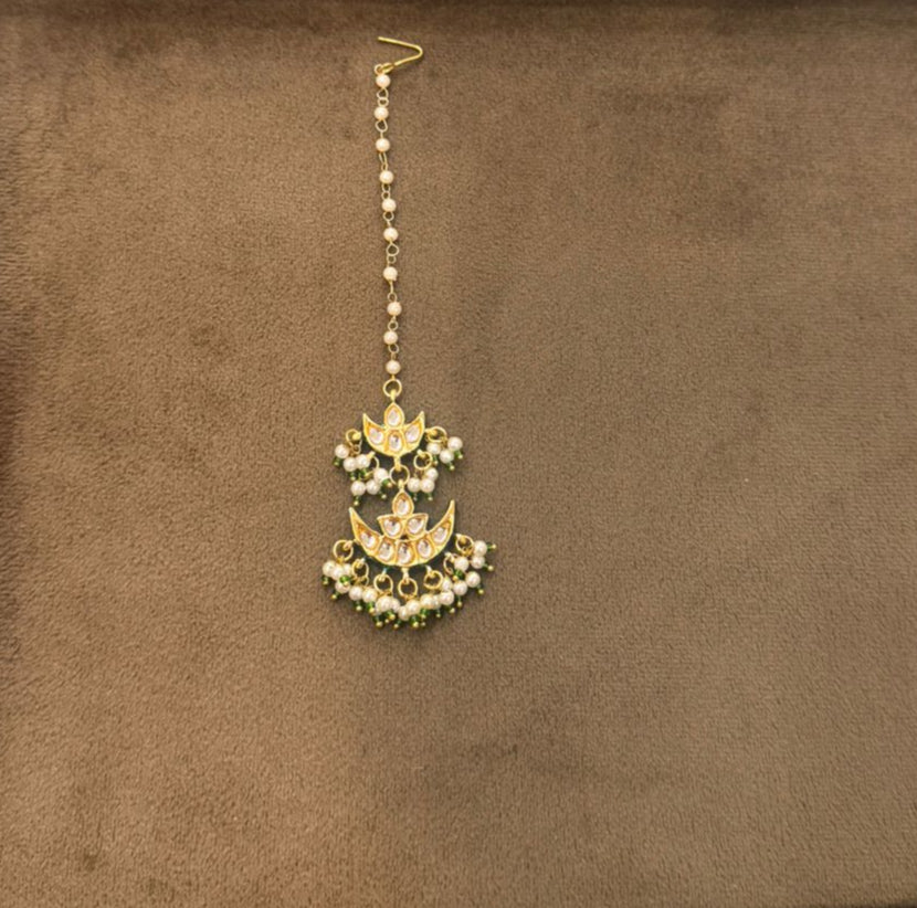 Ariana Kundan Maangtikka - QUEENS JEWELS