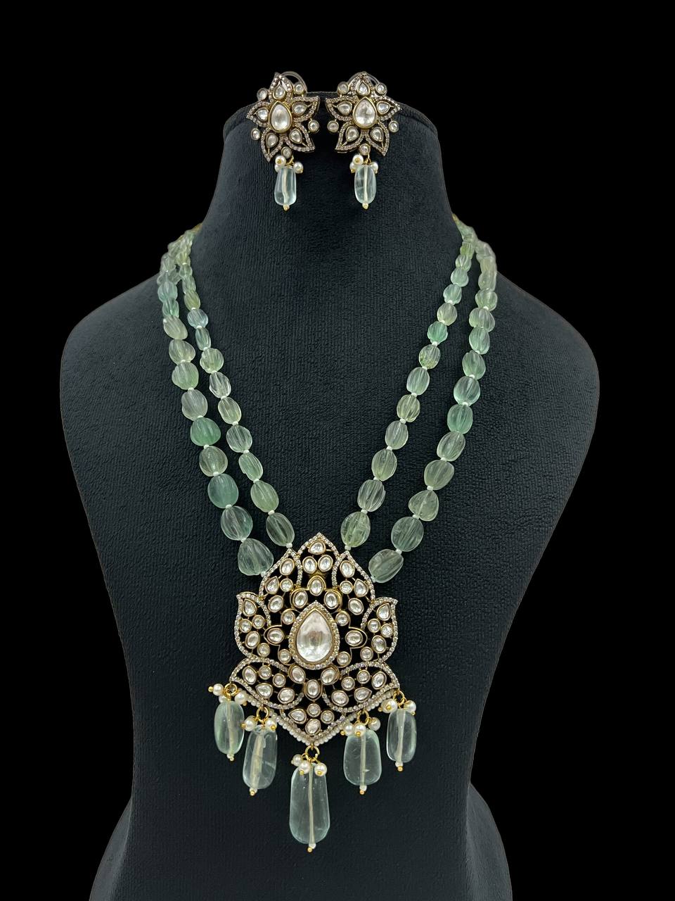 Noor Light Green Victorian Pendent Set - QUEENS JEWELS