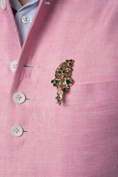 Jacket Brooch in Emerald Tone - Gold Plated - QUEENS JEWELS