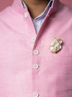 Baroque Pearl Jacket Brooch White color - QUEENS JEWELS