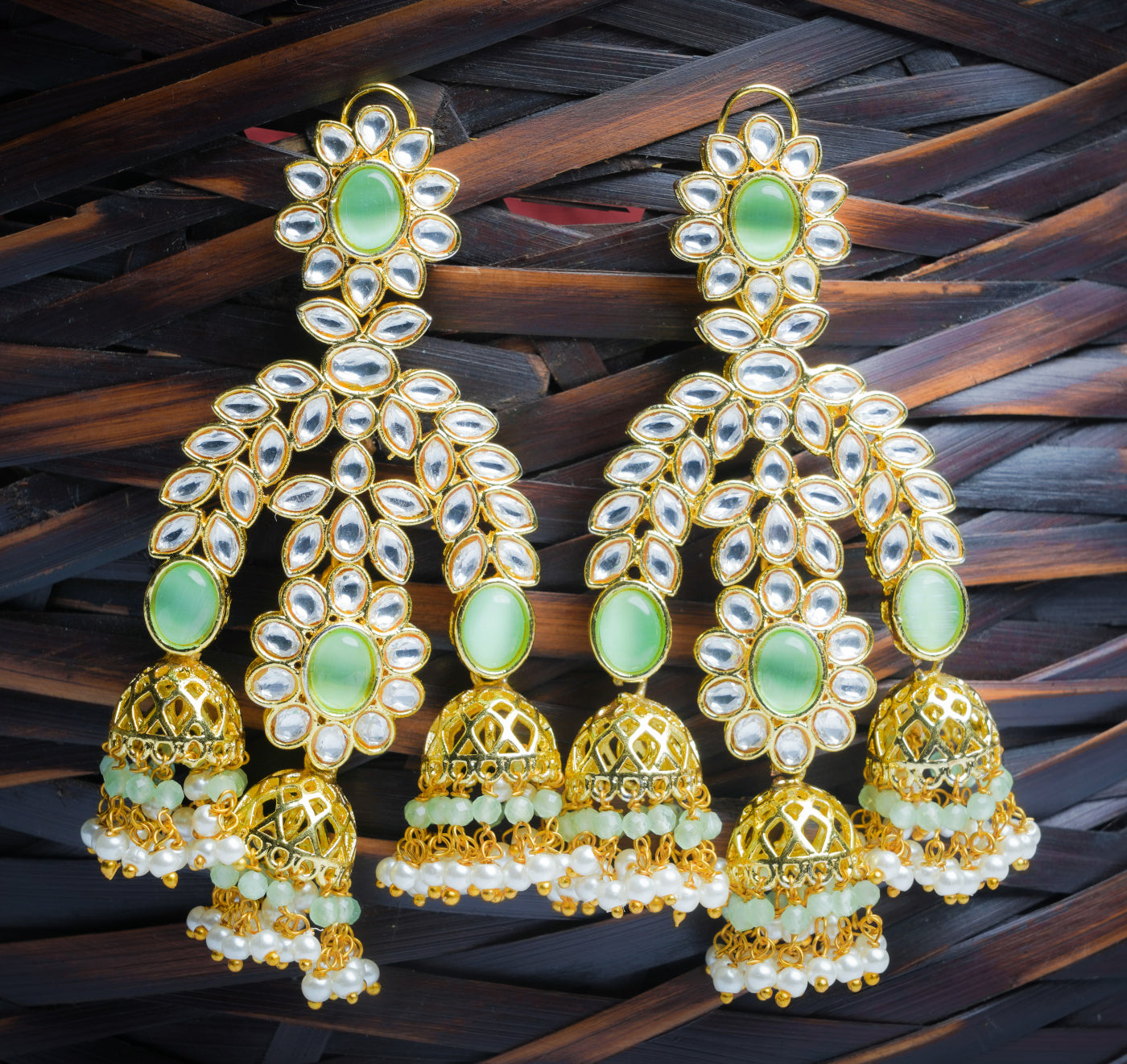 Green on sale kundan earrings