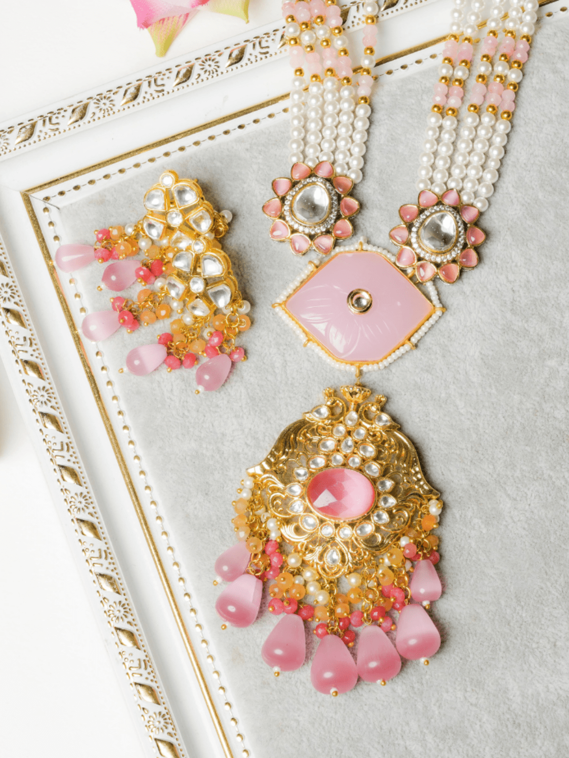 Quartz Of Love Kundan Necklace with Earrings Set - QUEENS JEWELS