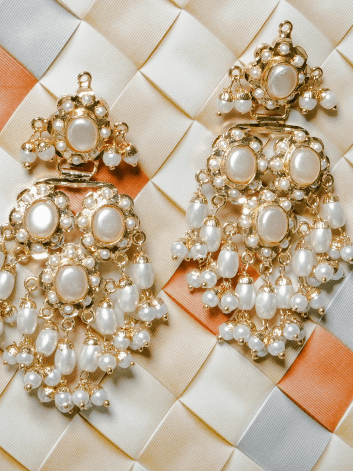 Pearl White Jadau Earrings - QUEENS JEWELS
