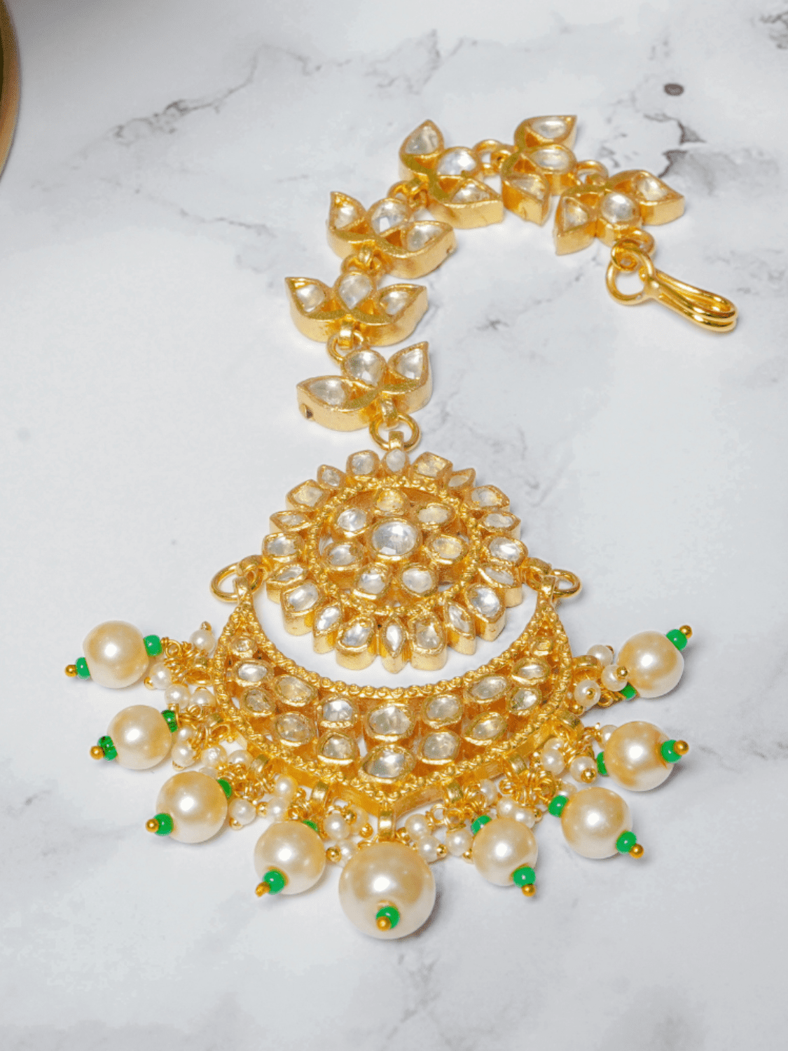 Lipi Kundan and Pearl Maangtikka - QUEENS JEWELS