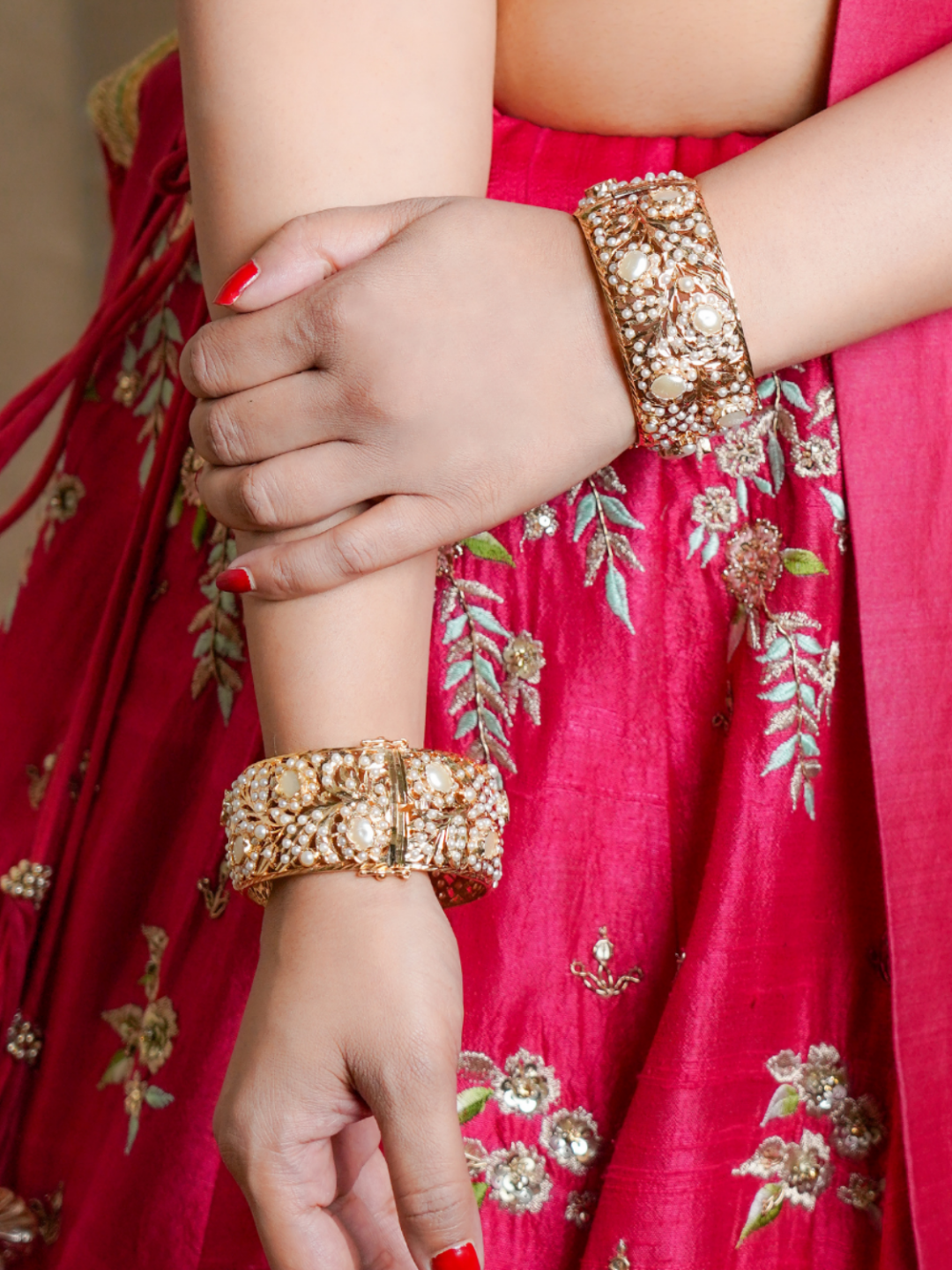 Heritage Jadau Kada Pearl White (Broad Bangle) - QUEENS JEWELS