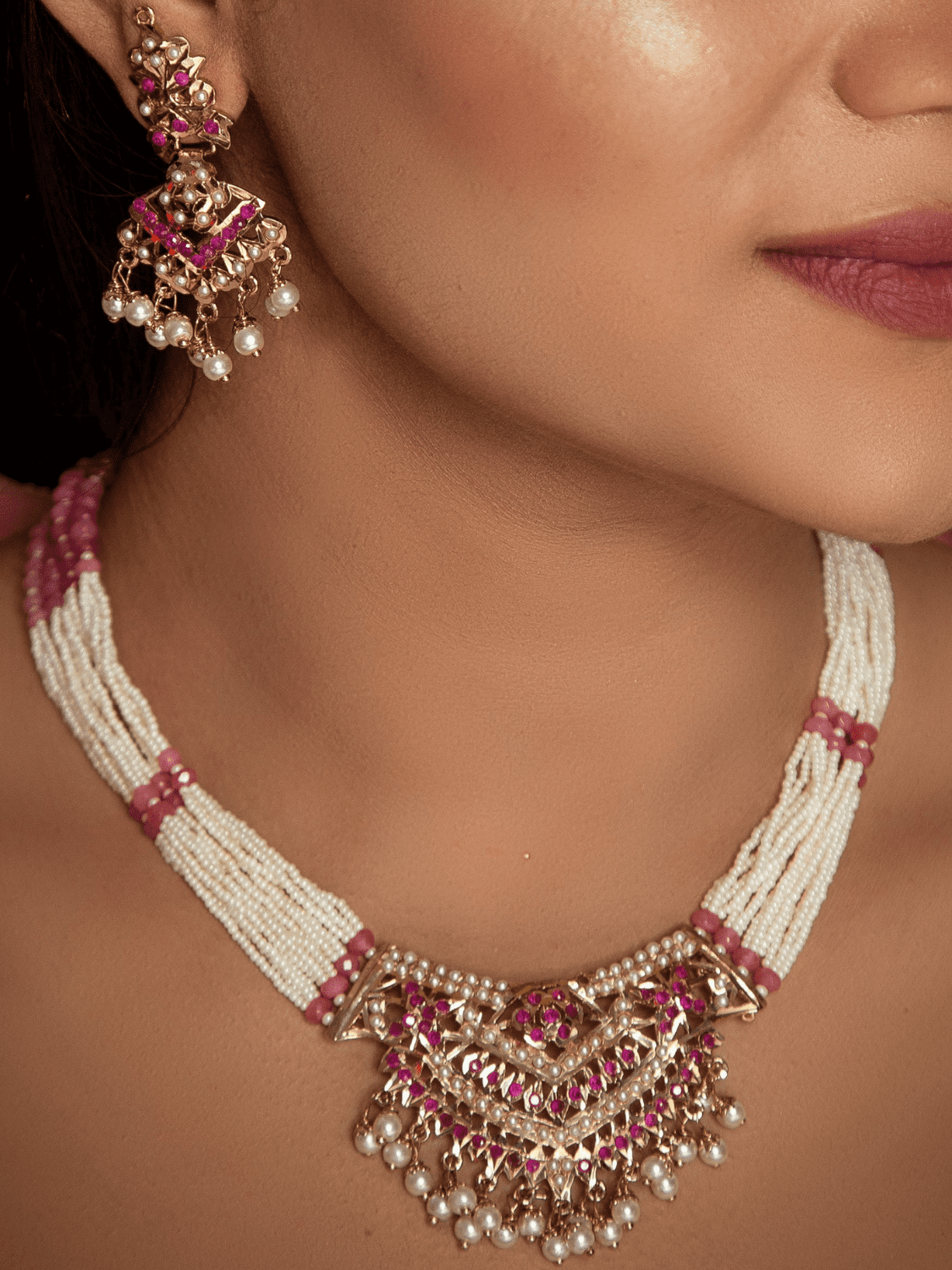 Jadau Tanmaniya Necklace with Earrings (Set) - QUEENS JEWELS