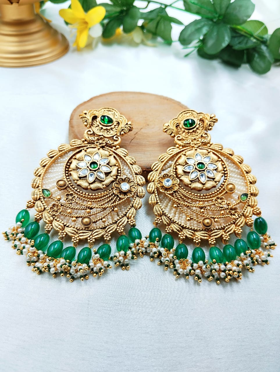 Antique Gold Kundan Chandbali - QUEENS JEWELS