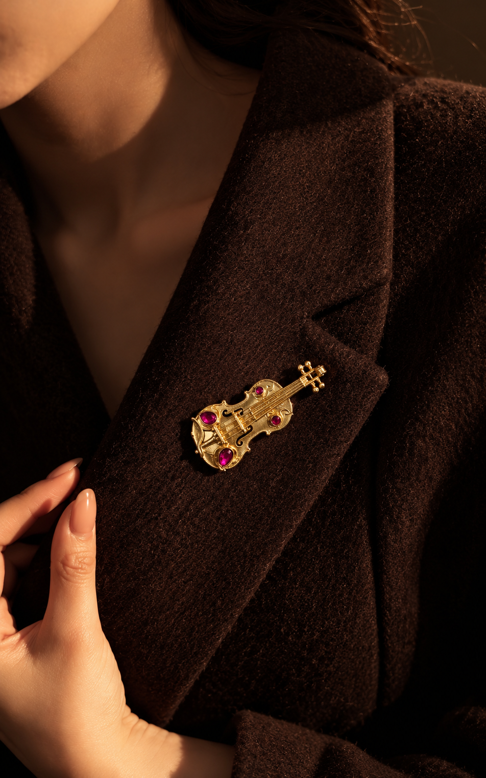 Golden Violin Strings Brooch