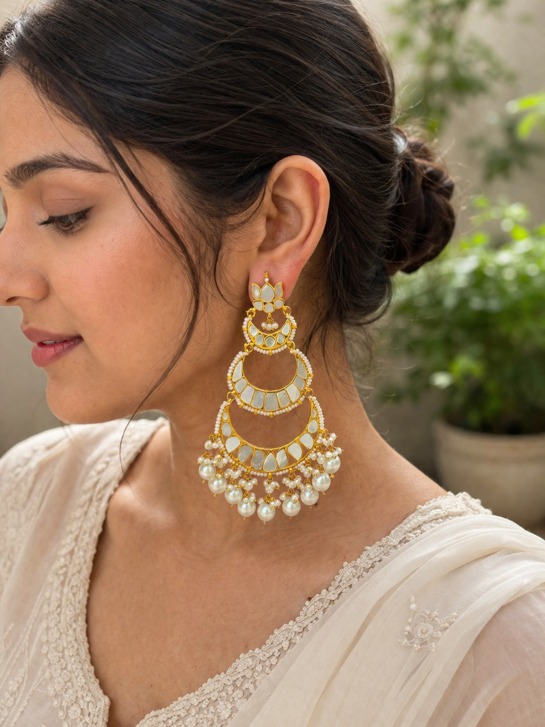 Ivory Shell Pearl Earrings - QUEENS JEWELS