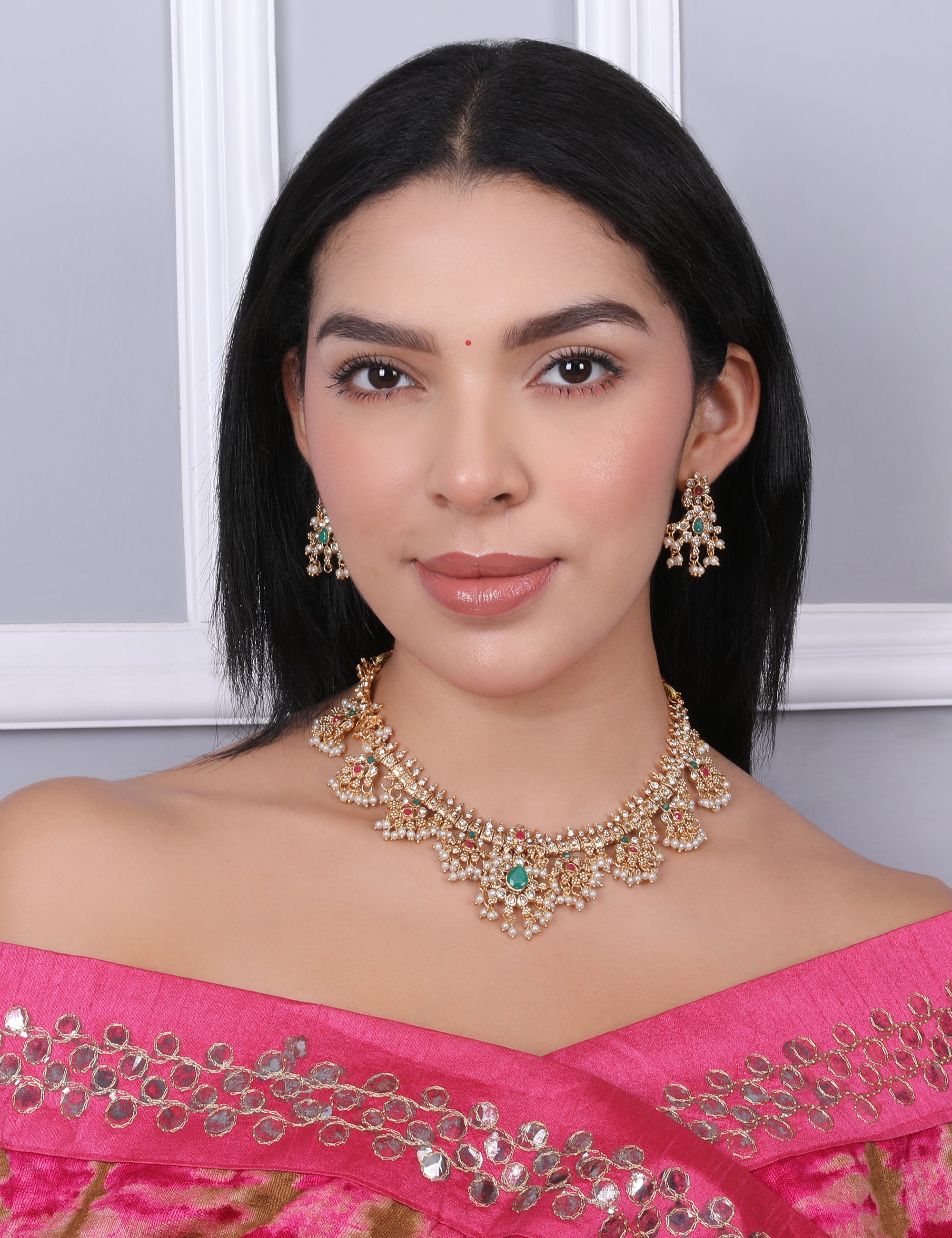 Gota Pusalu Choker Temple Set with Earrings - QUEENS JEWELS