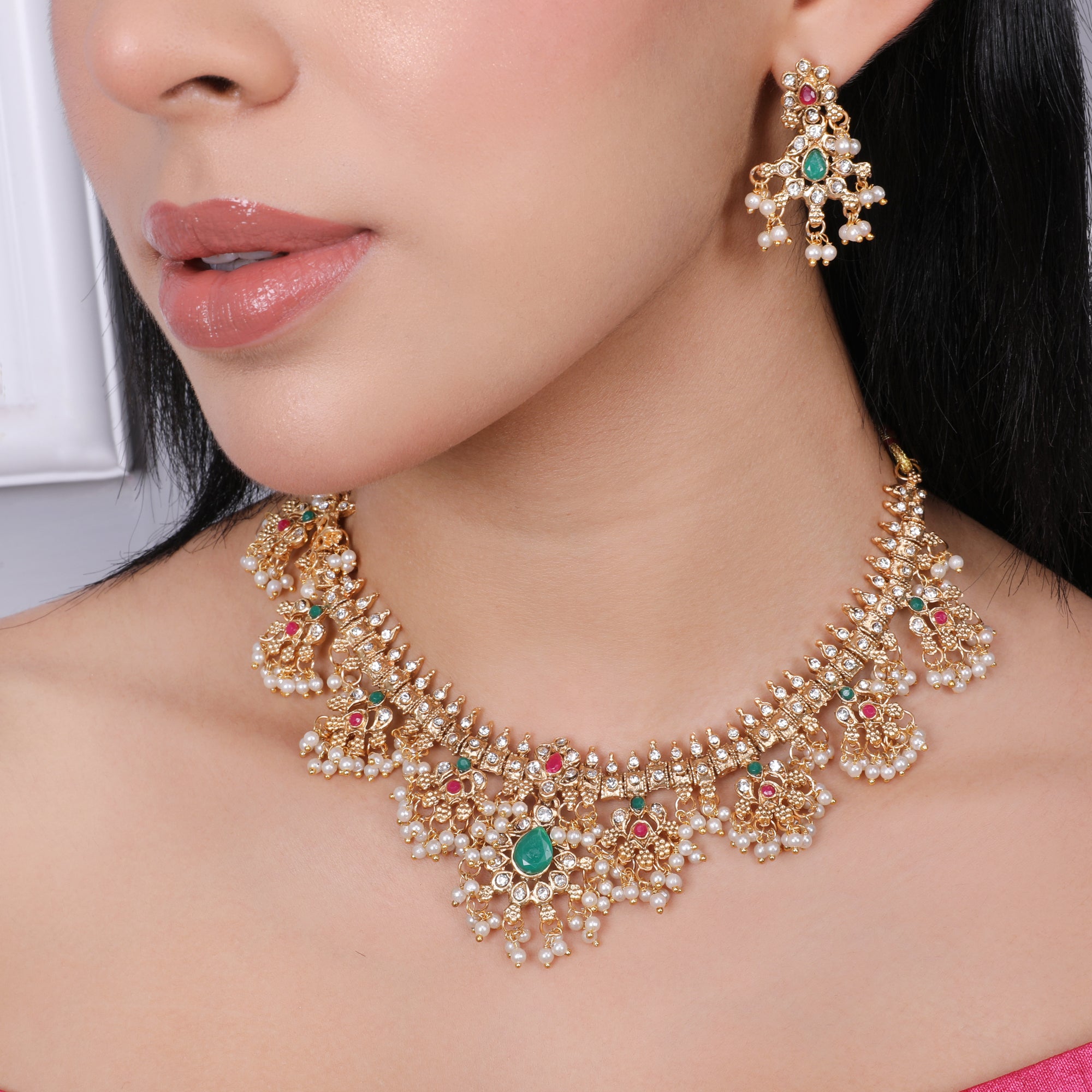 Gota Pusalu Choker Temple Set with Earrings - QUEENS JEWELS