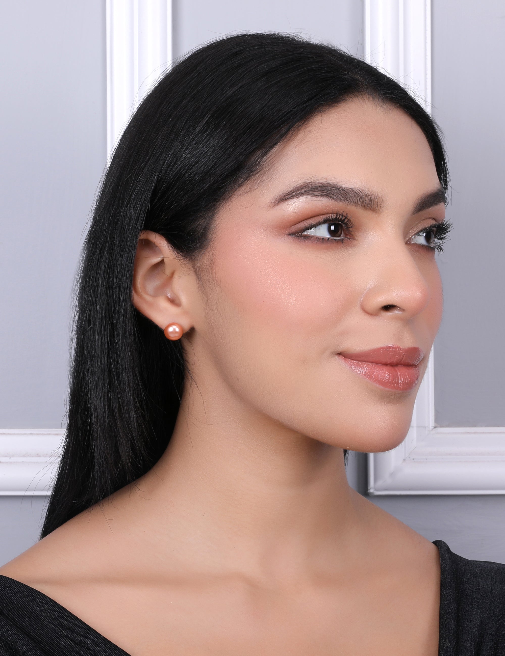 Elegant Cultured Pearl Stud Earrings -  Rose Gold - QUEENS JEWELS